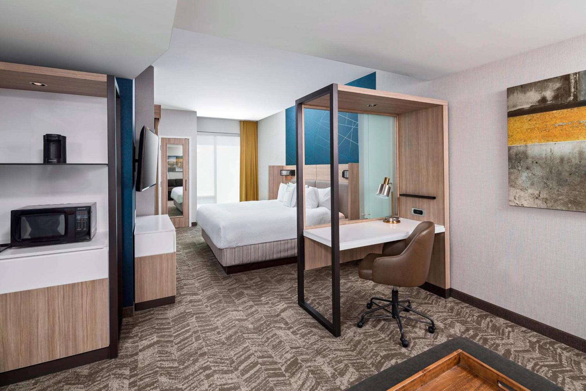 King Room with Sofa Bed