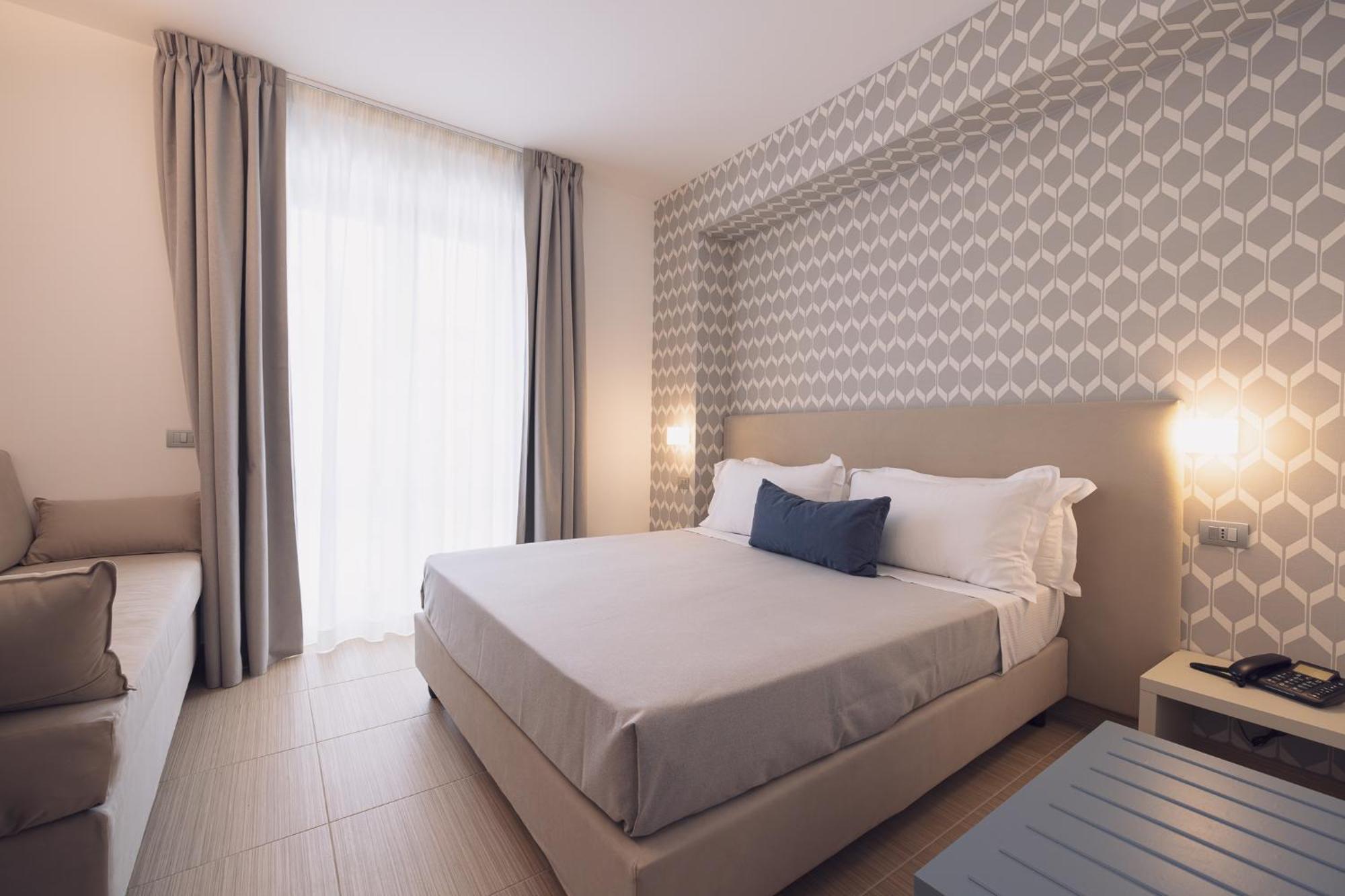 Superior Deluxe Double or Twin Room