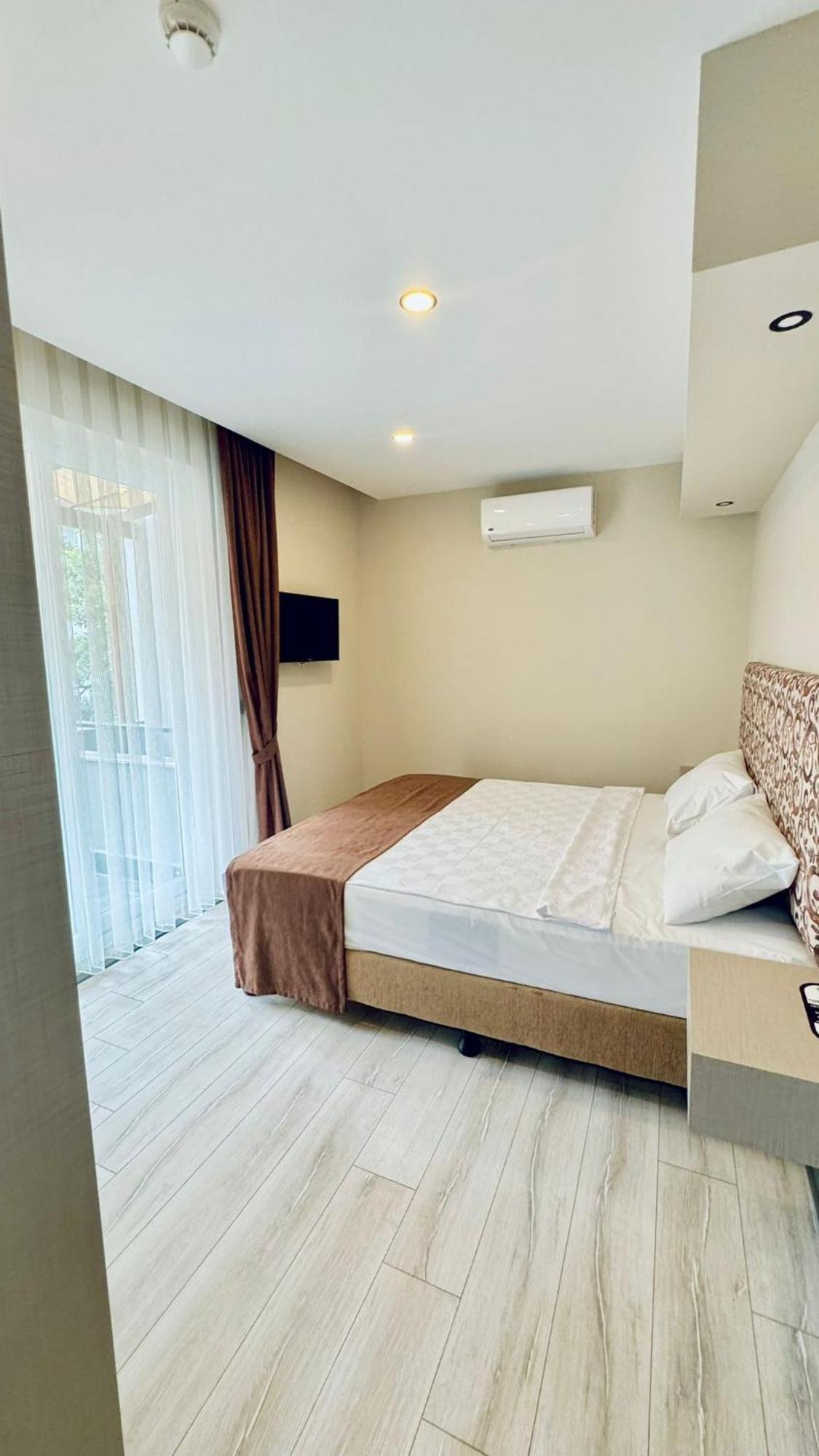 Doppelzimmer mit Balkon