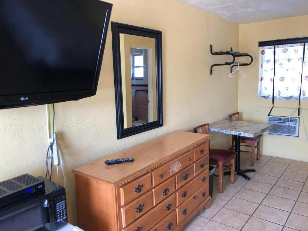 Single Room - Disability Access