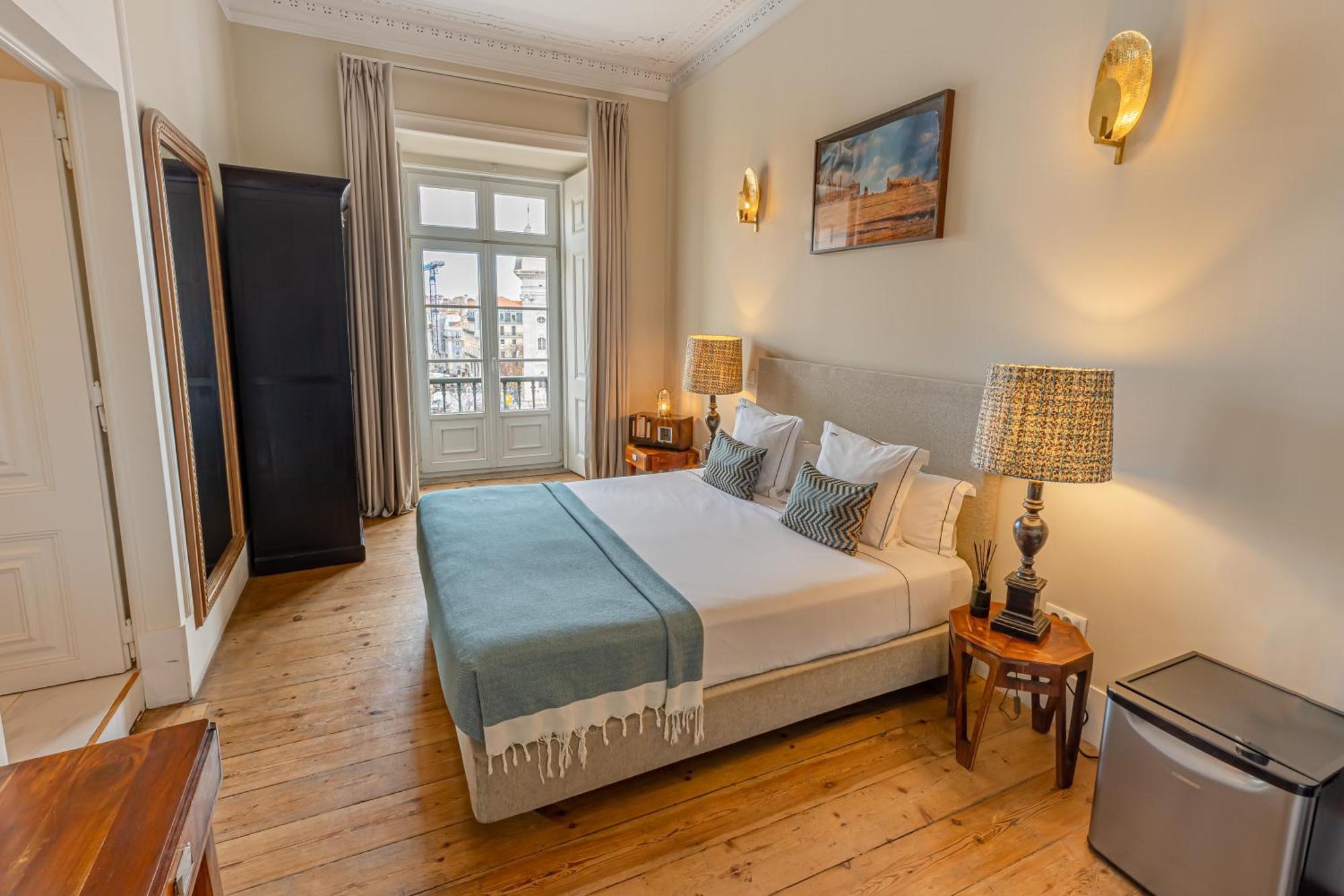 Deluxe Room with Square View,1635266143:JPEG