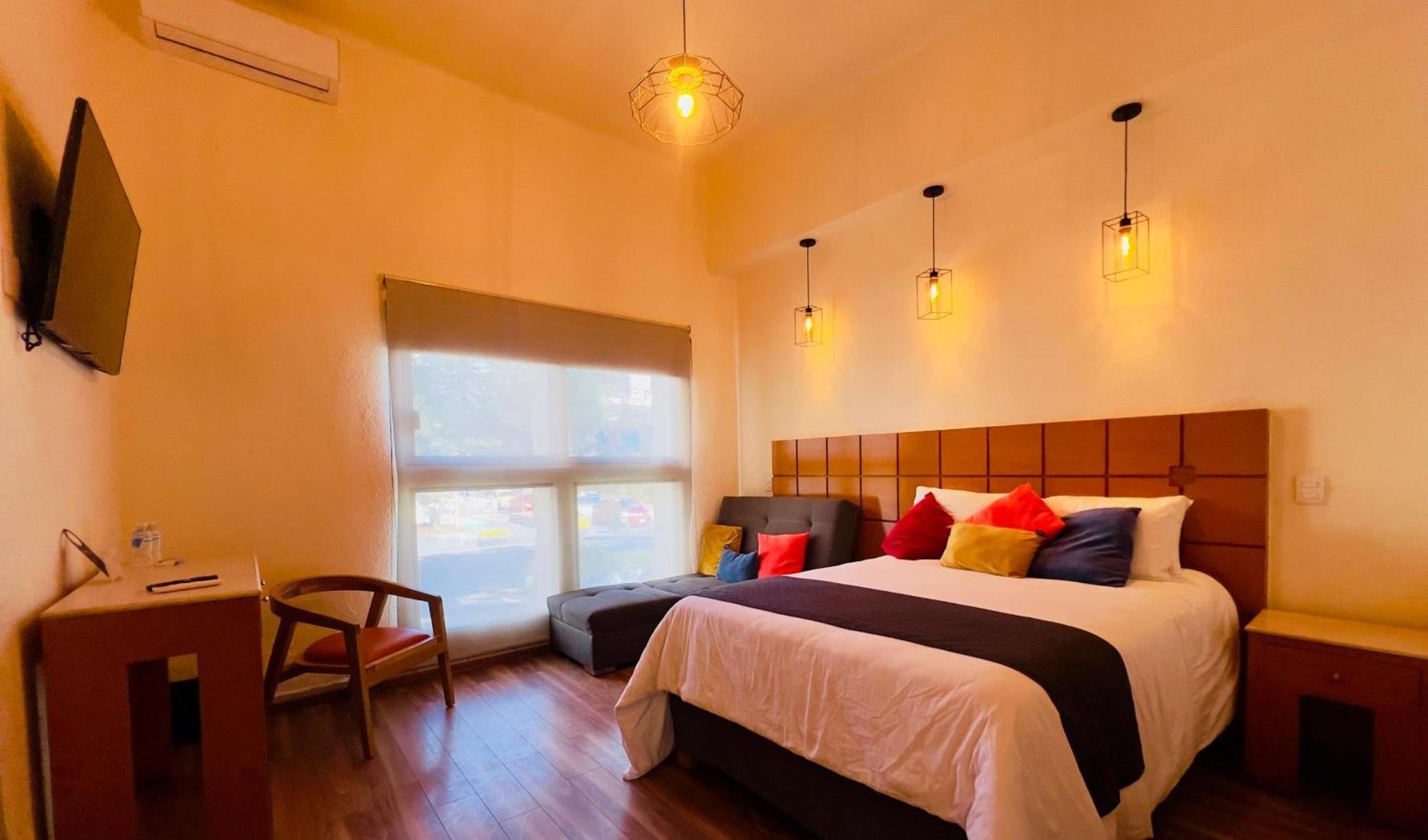 Superior Queen Room
