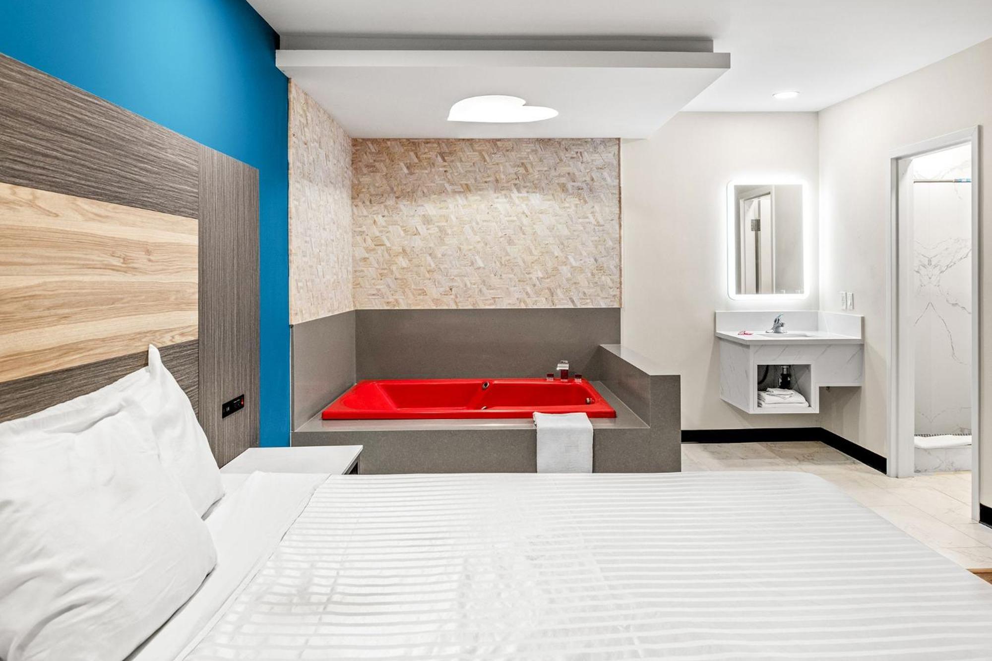 King Room Spa Bath