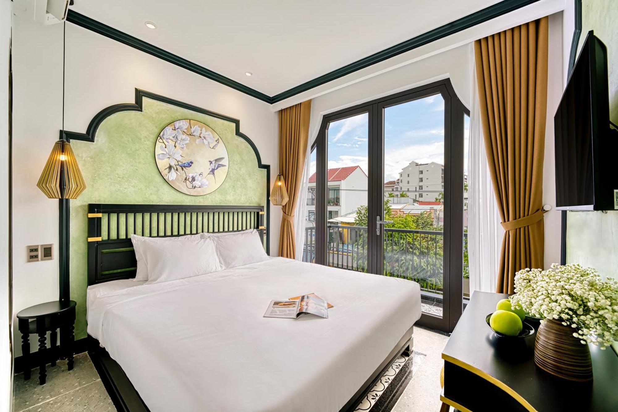 Family Suite with Balcony