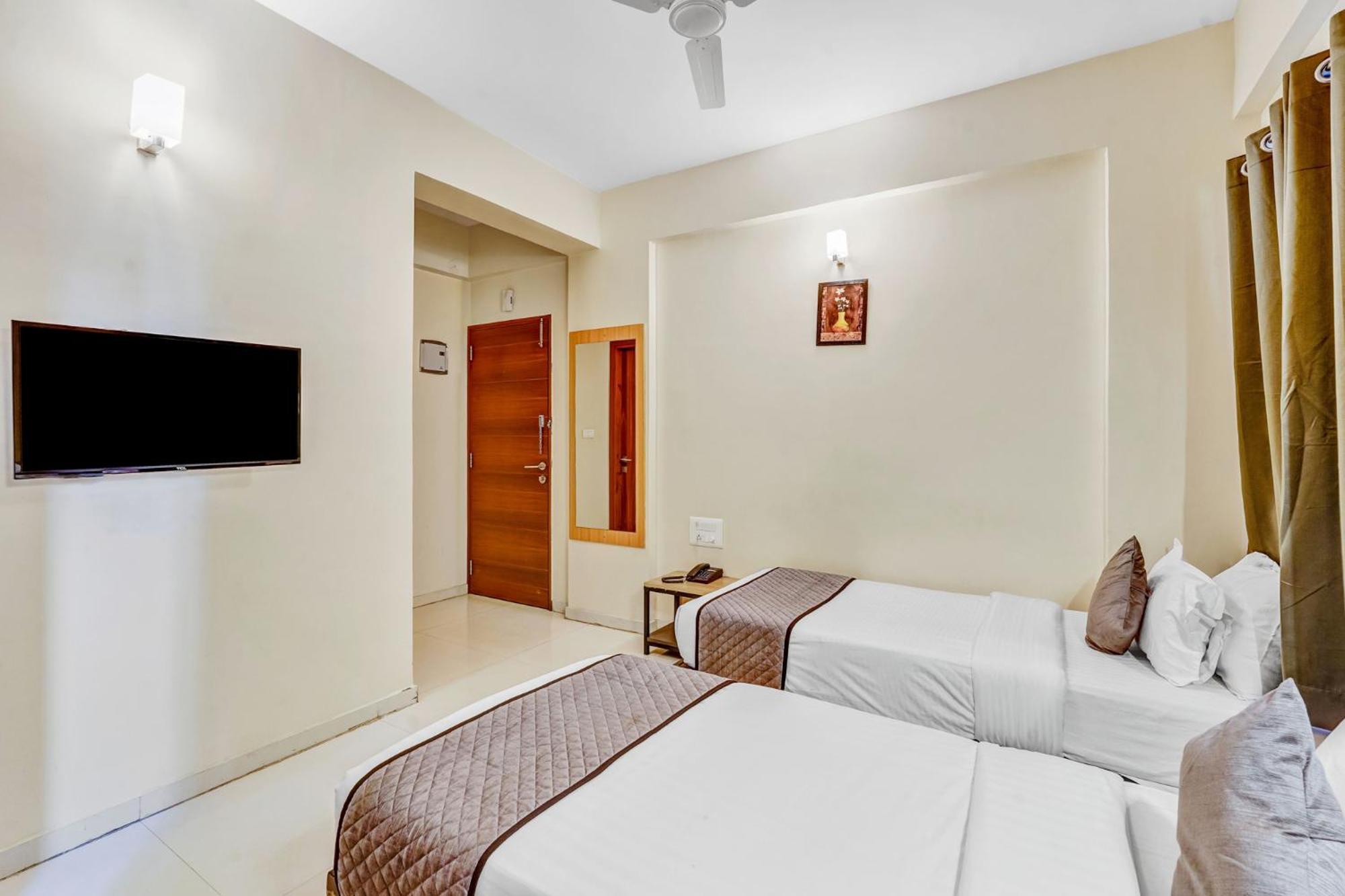 Twin Room with Balcony