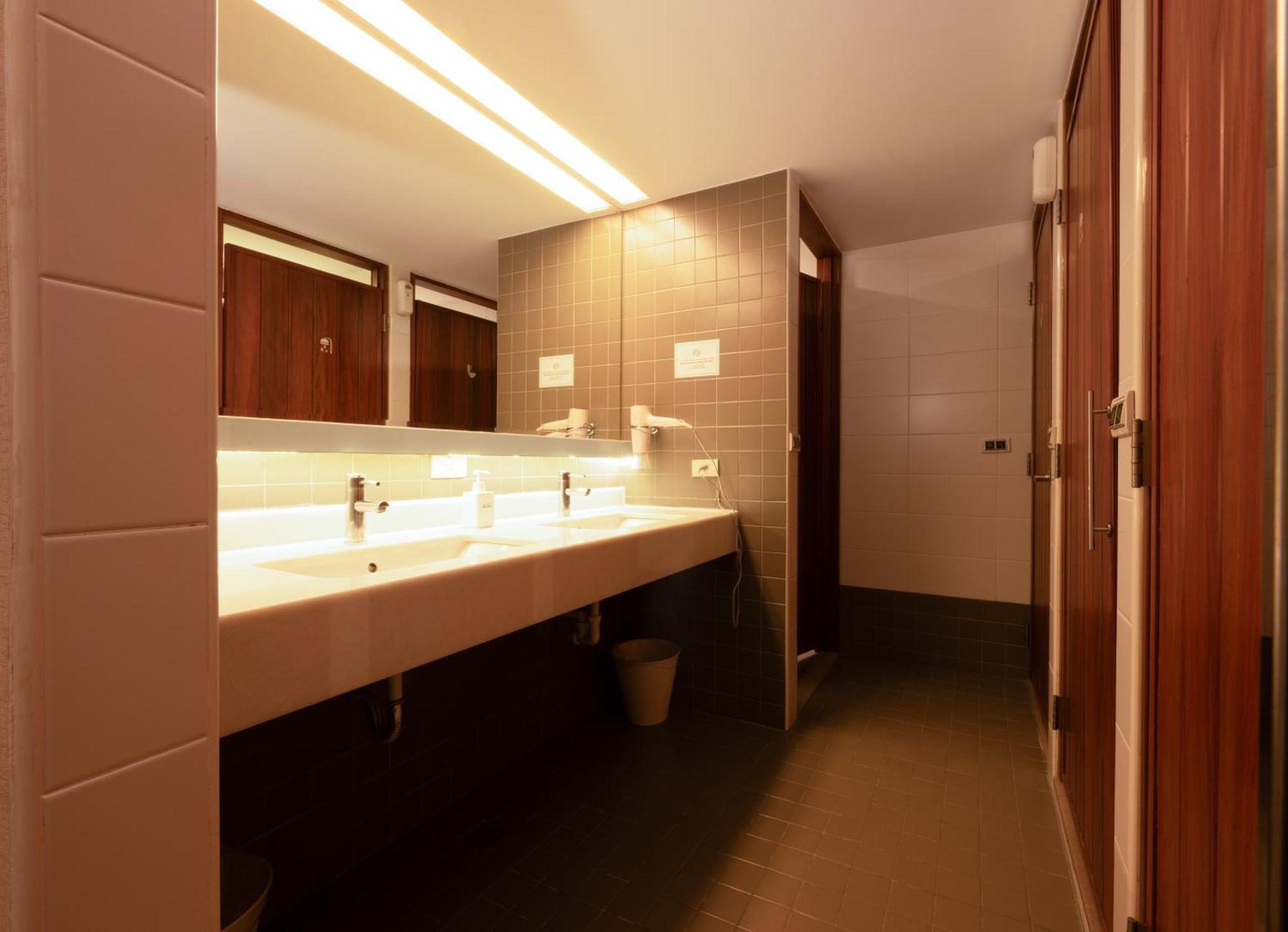Double or Twin Room with Shared Bathroom