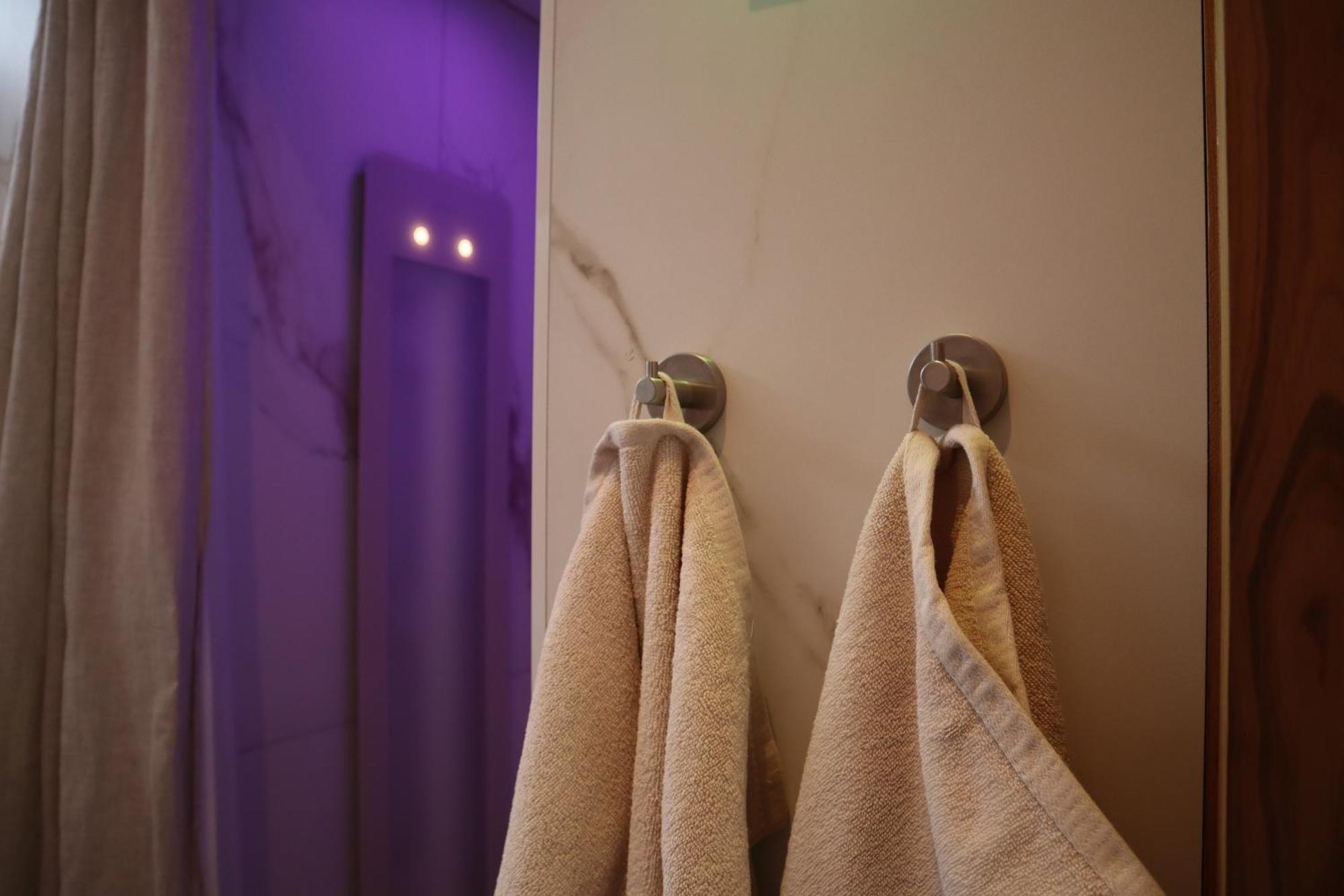 Kamer met Queensize Bed en Bubbelbad