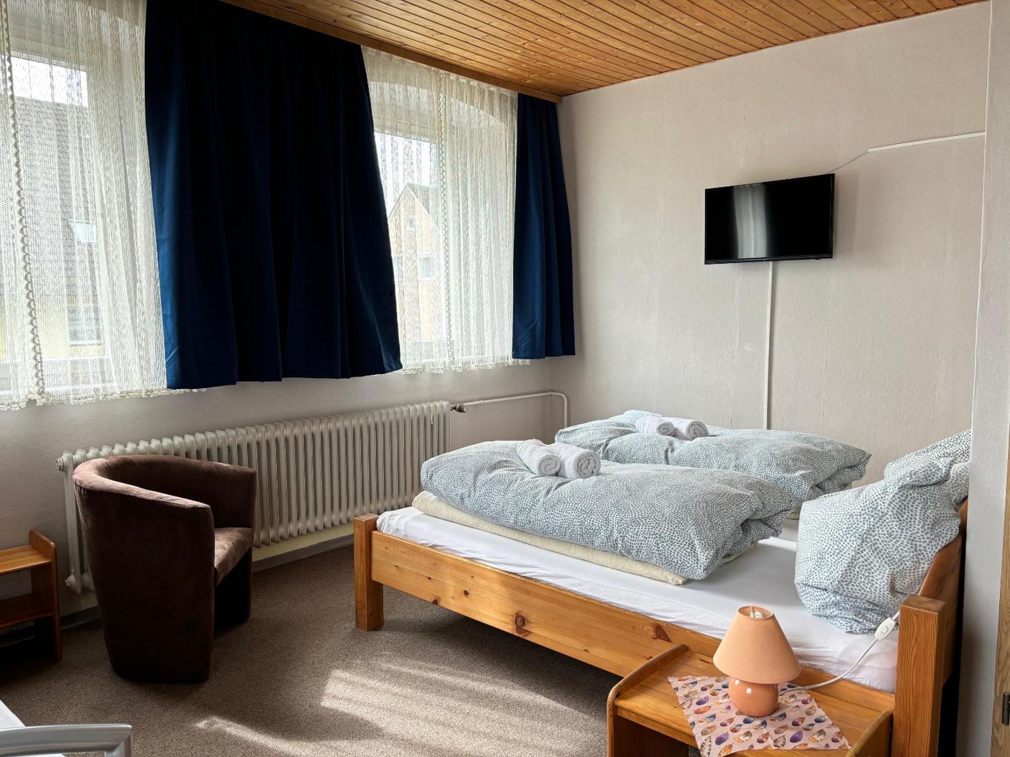 Dreibettzimmer
