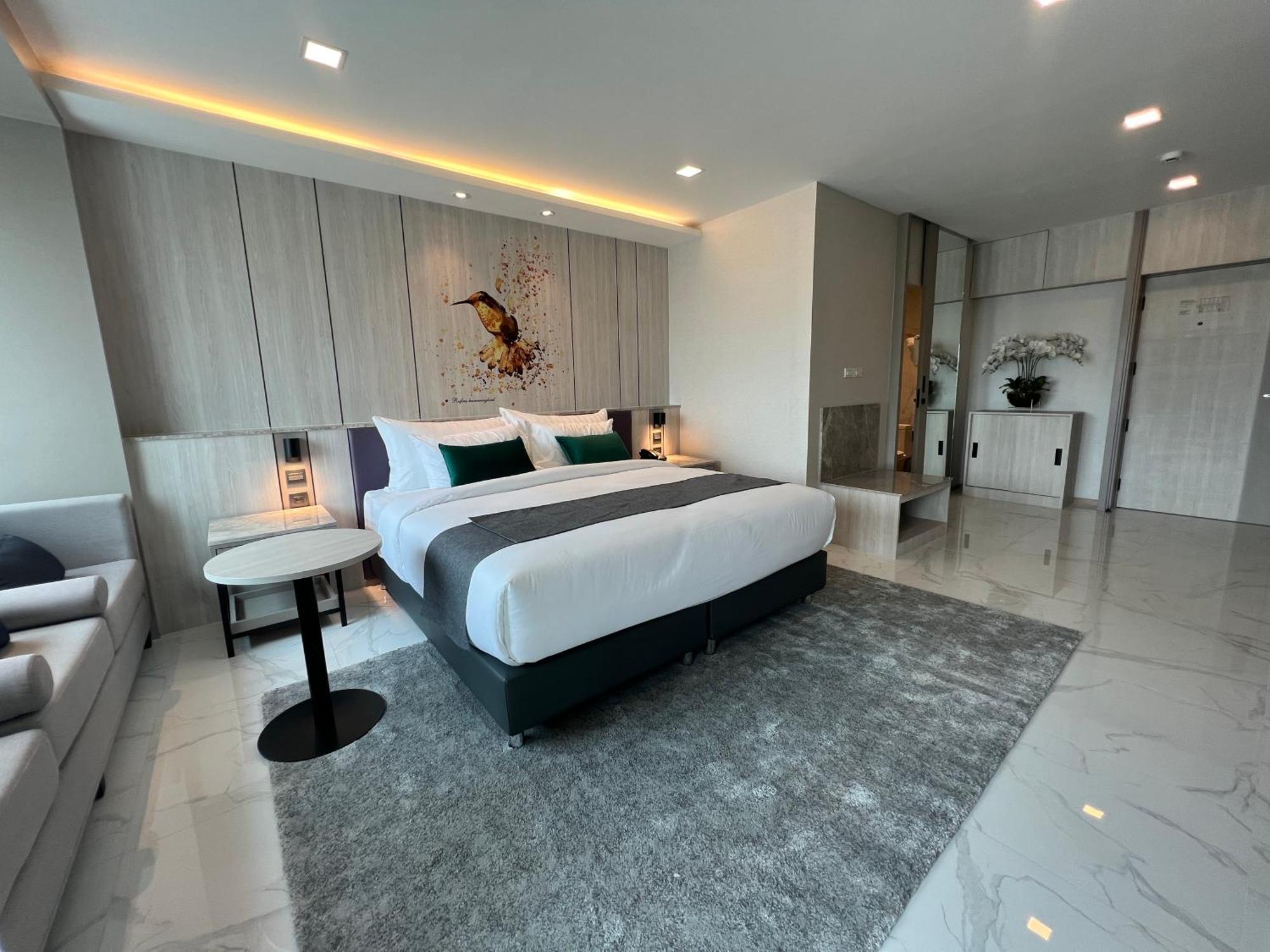 Double Room,1635974777:JPEG