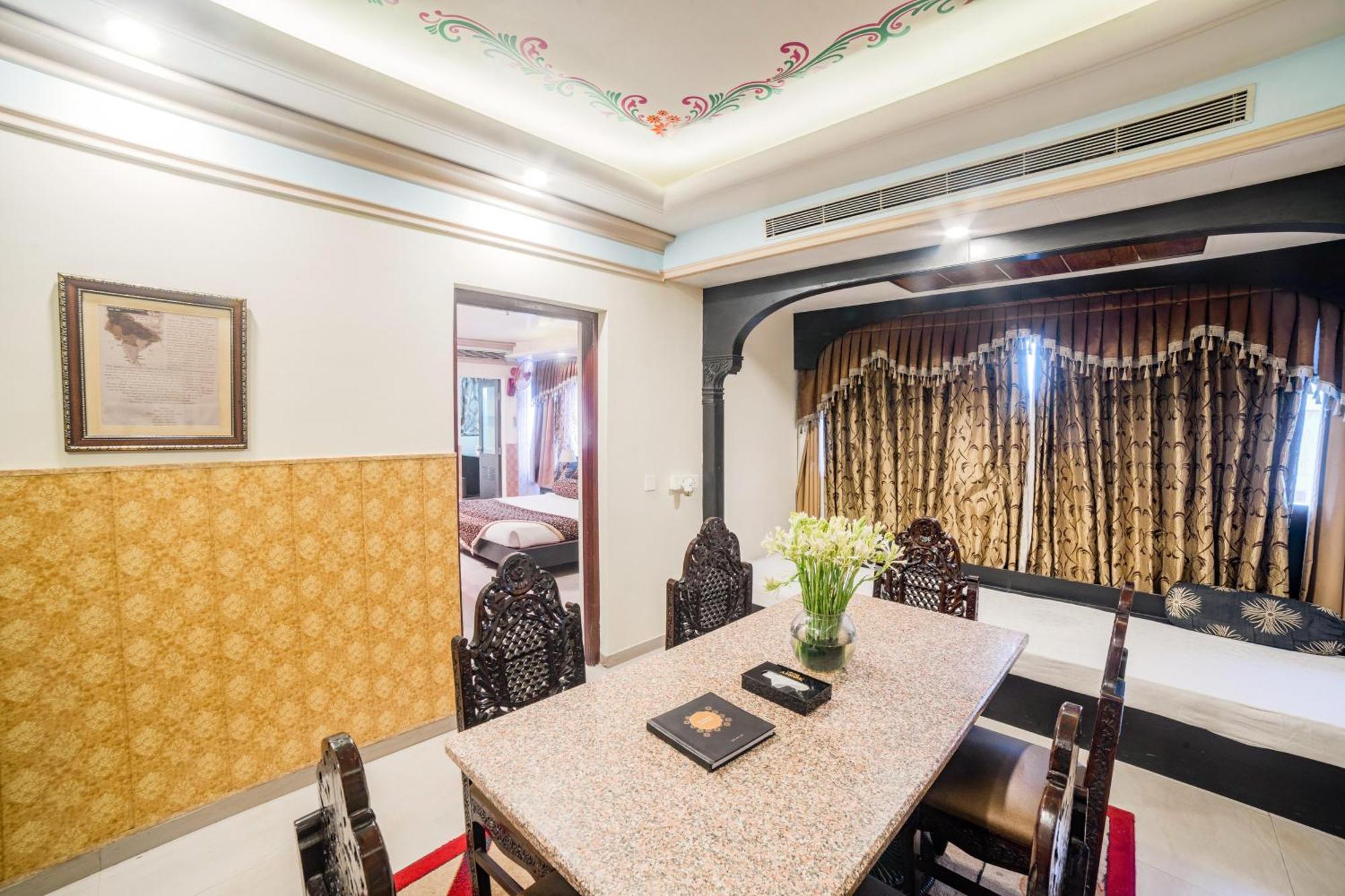 Queen Room