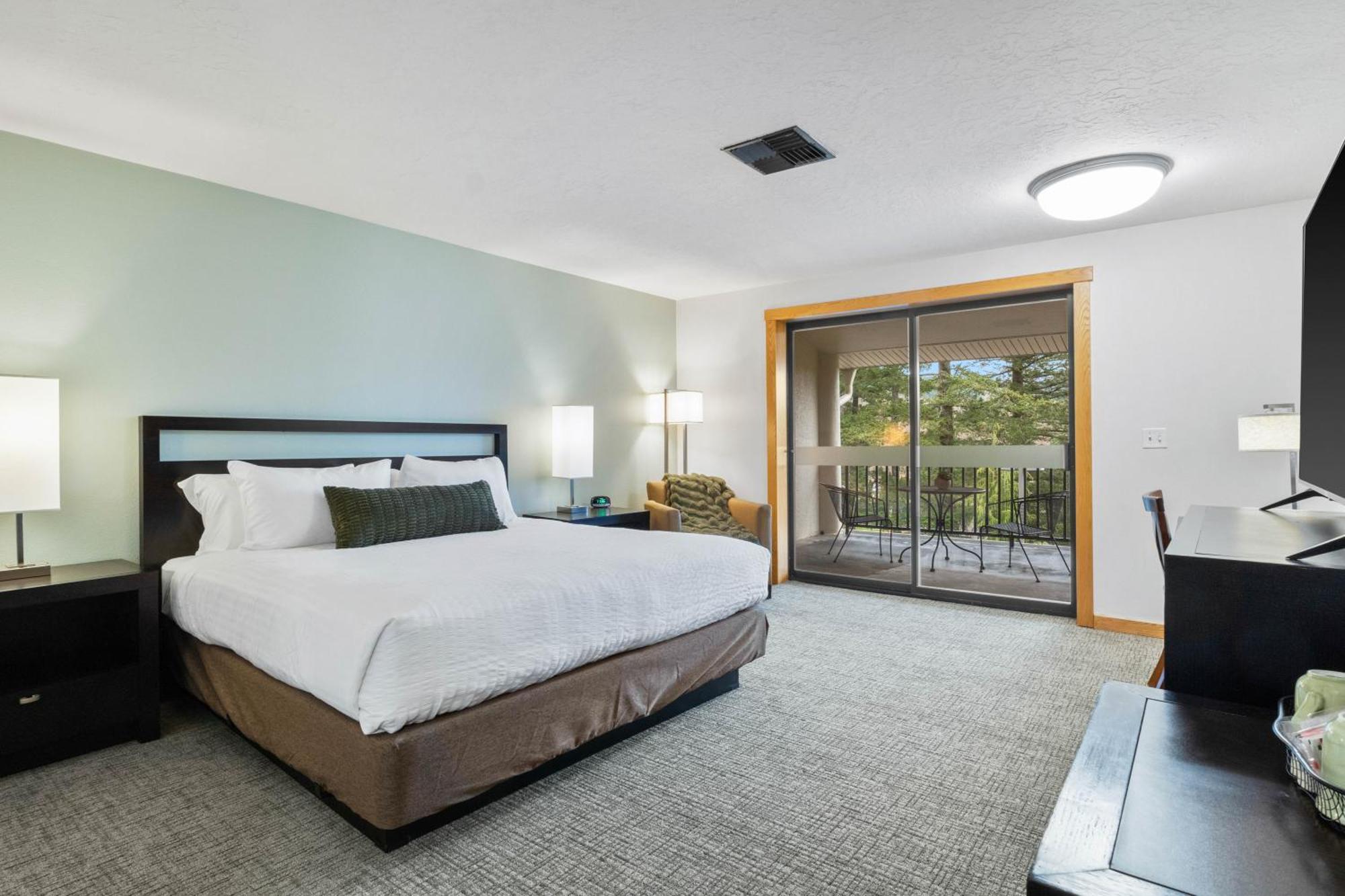King Room with Balcony