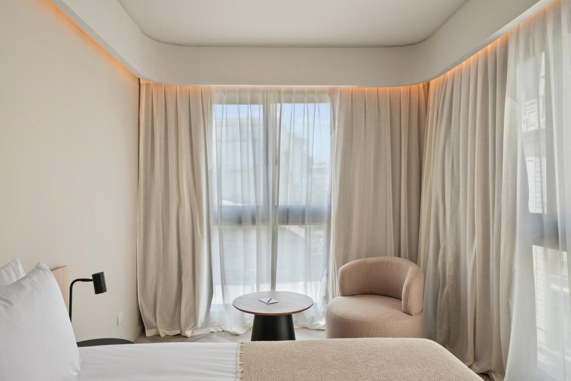 Deluxe Double Room Balcony