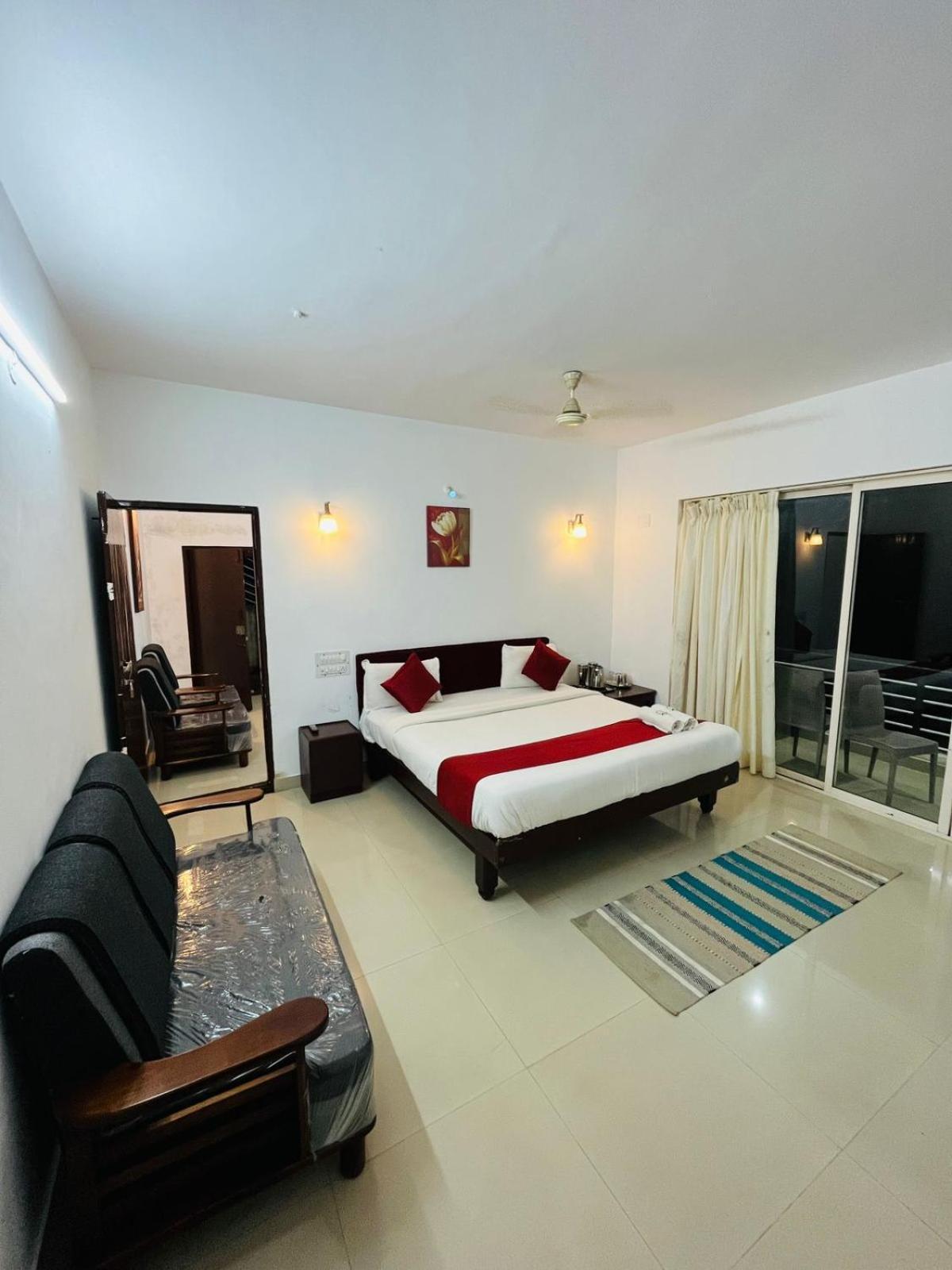 Suite with Balcony