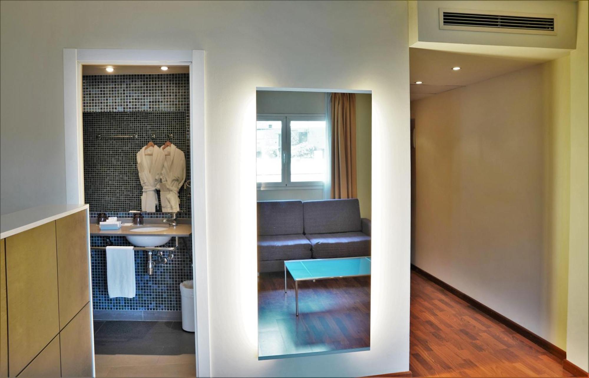 Junior Suite,1636734706:JPEG