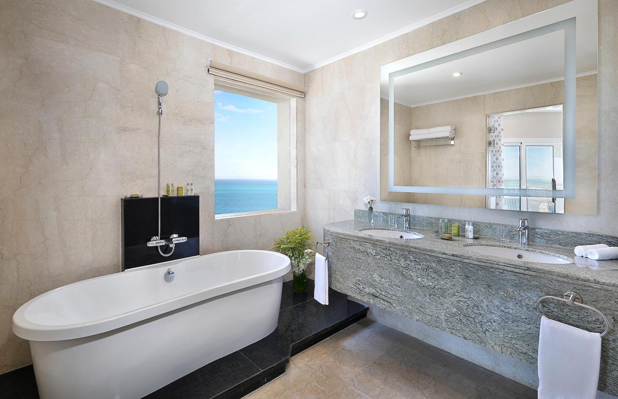 King Suite with Sea View - Plaza,1657148008:JPEG