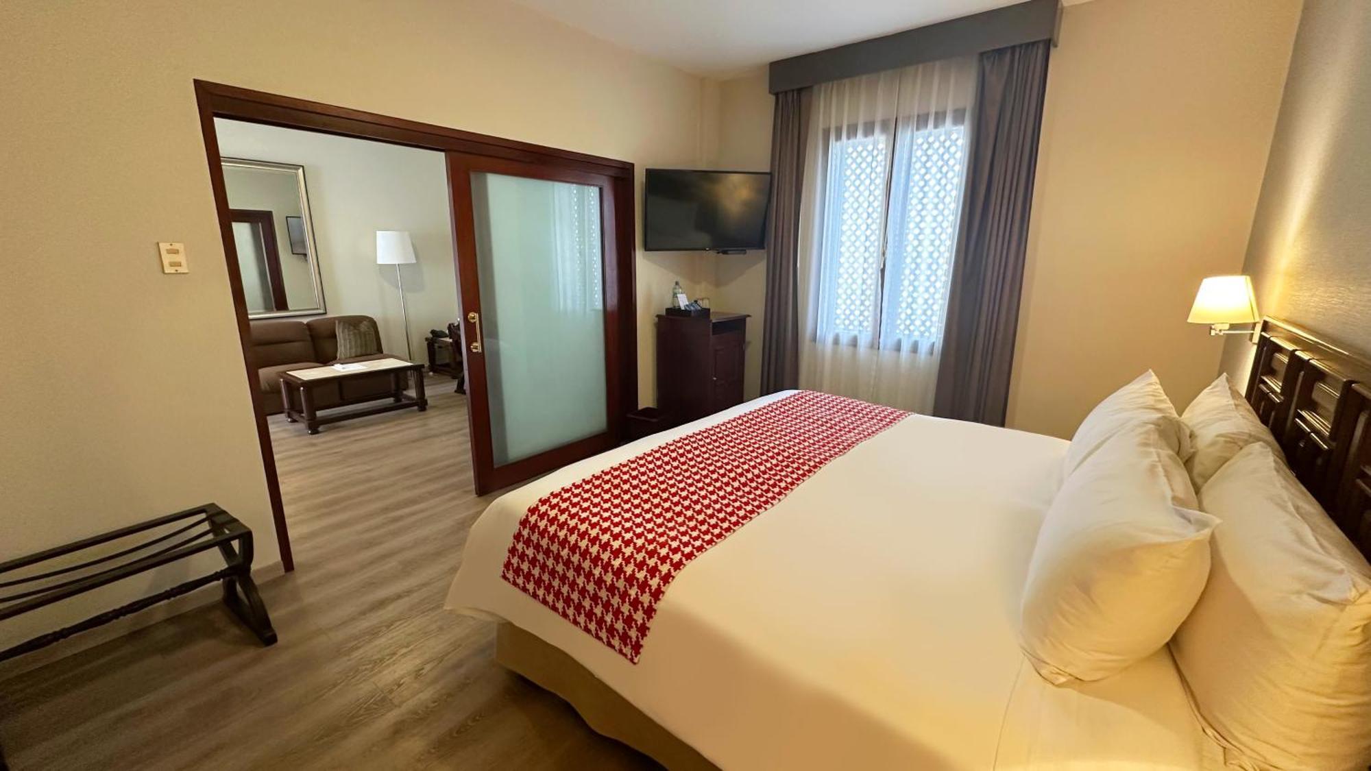 Junior Suite King Room