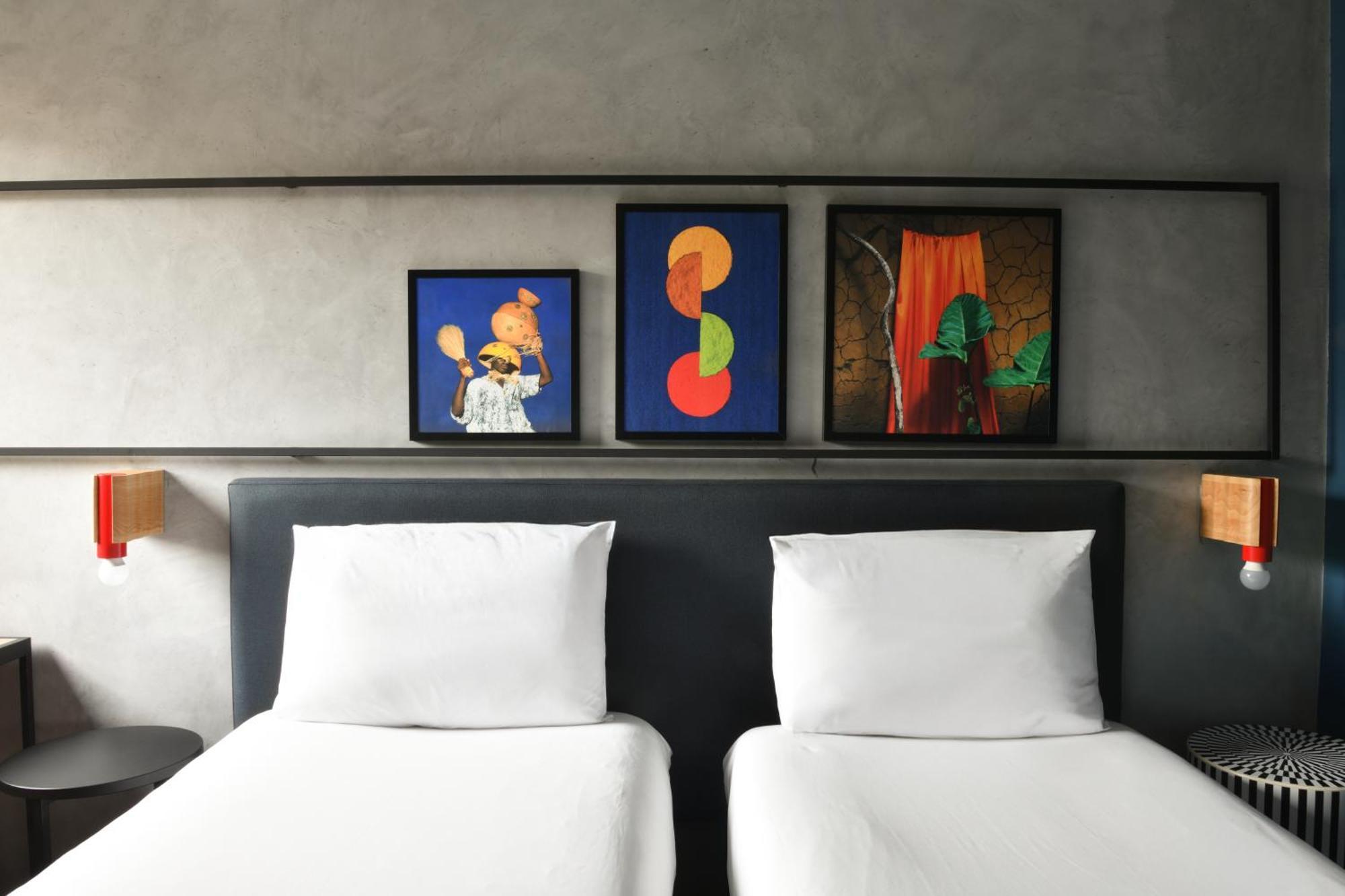 Standard Twin Room