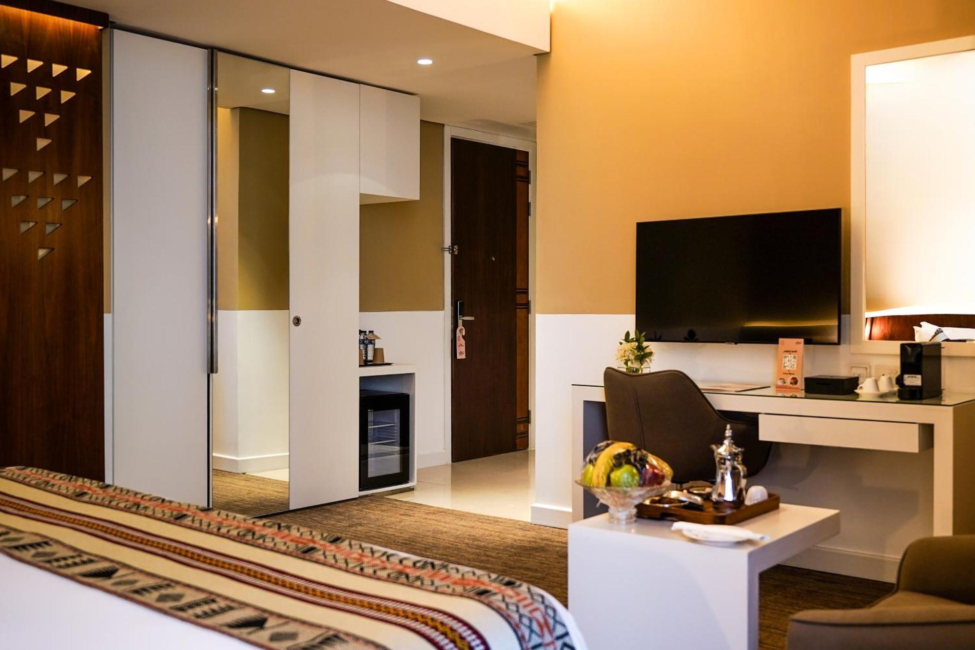 Premier King Room
