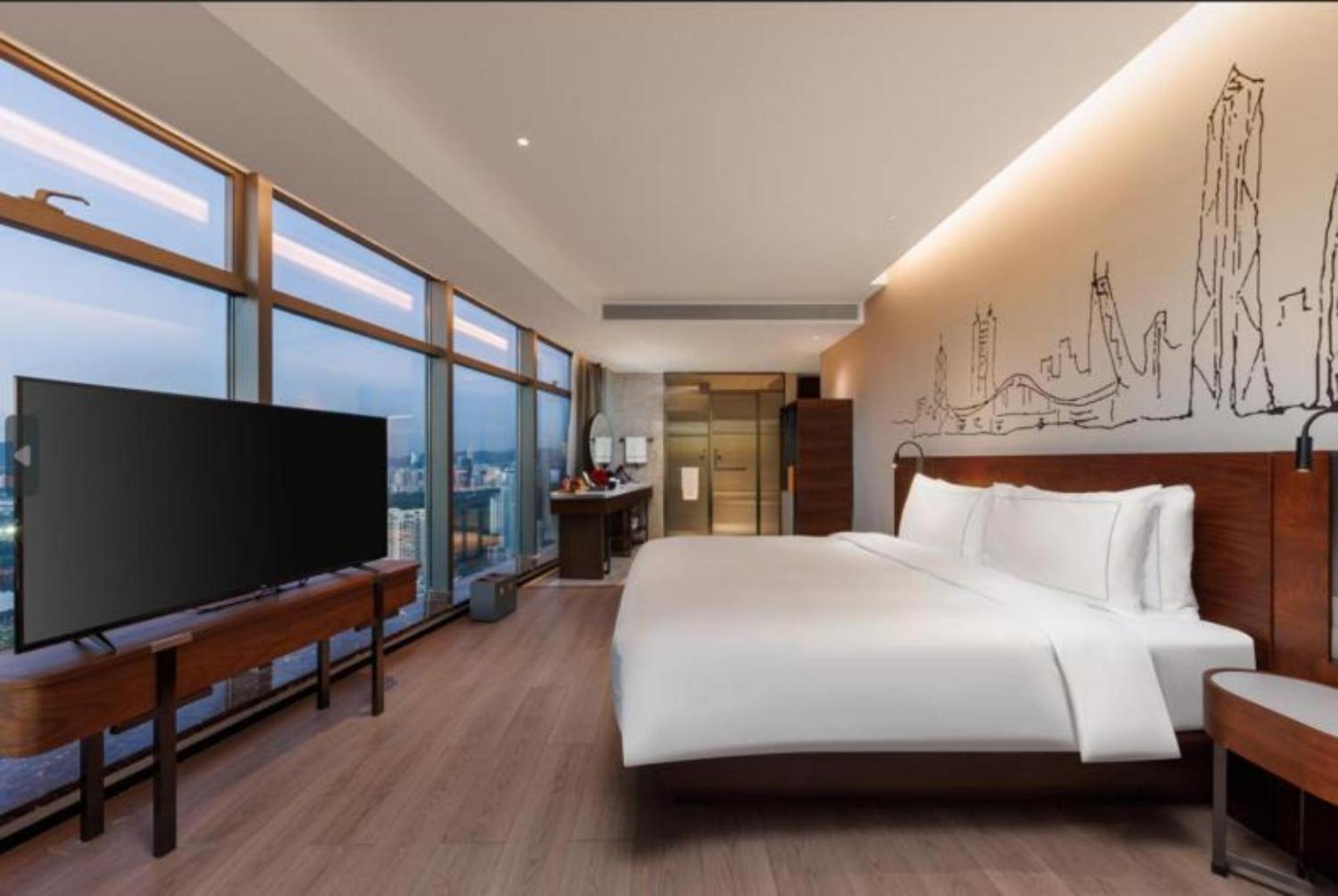 Supreme Executive City View King Room