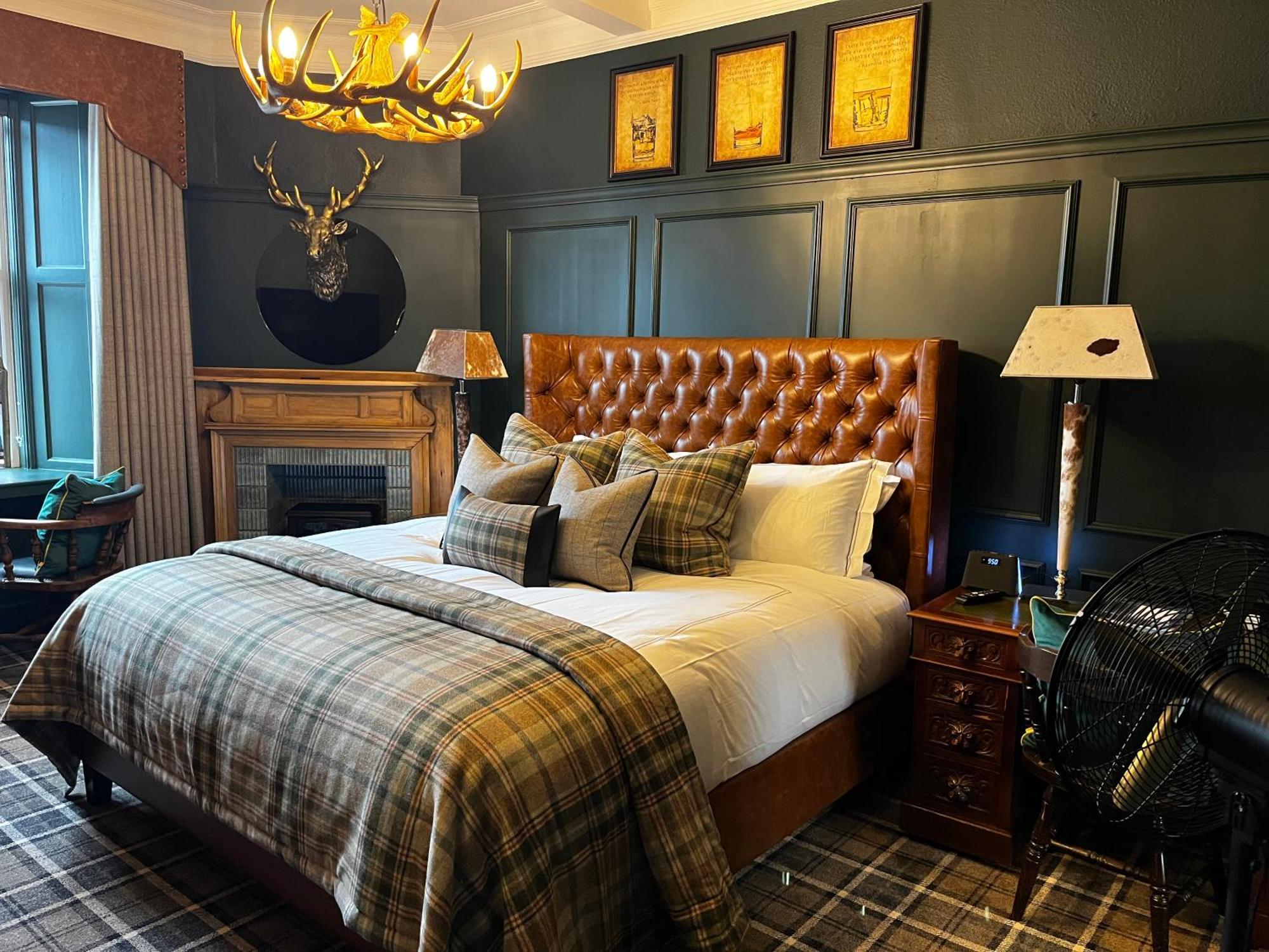 Superior King Room
