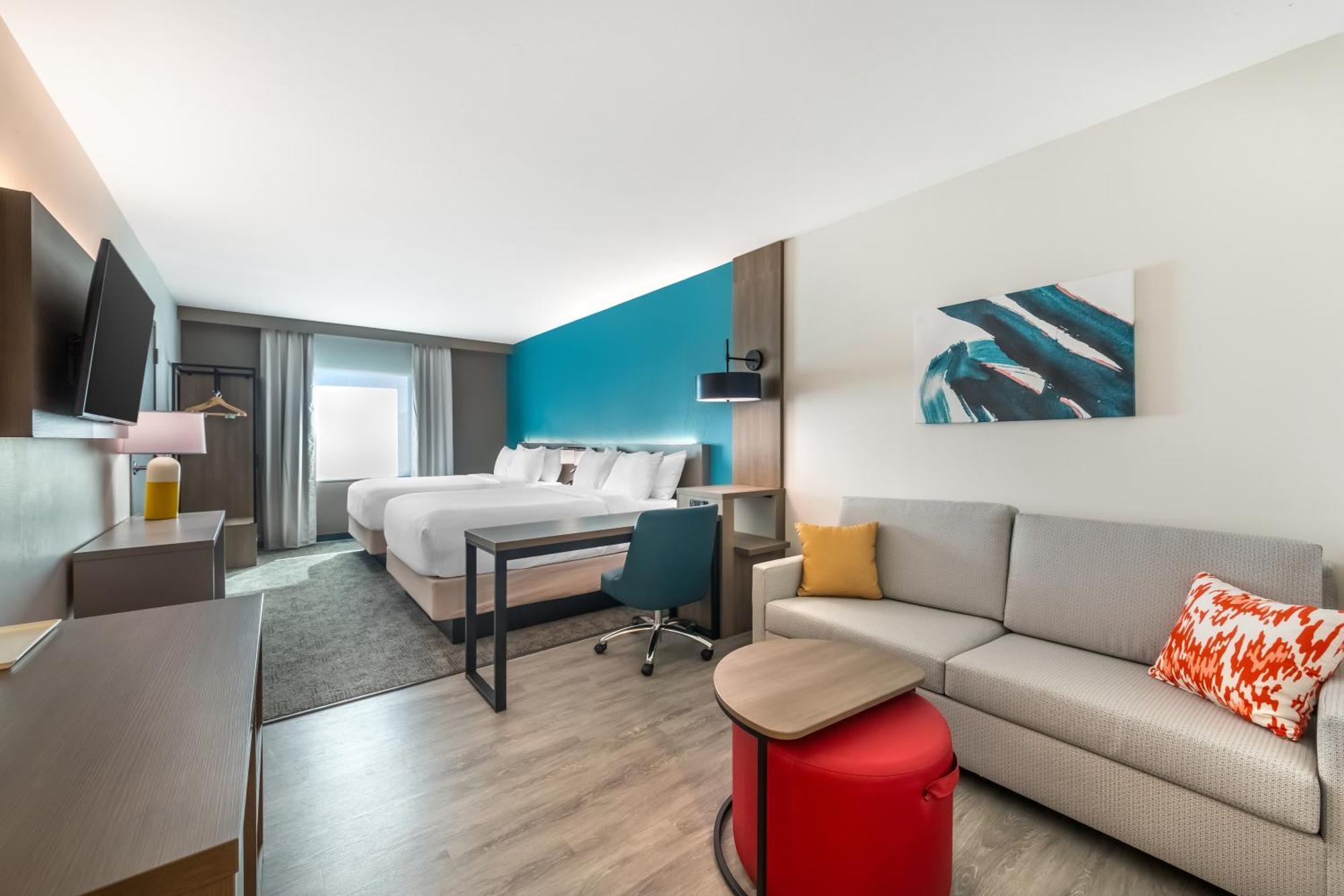One Room Suite Two Queen Beds Sofa bed Disability Access or Non Smoking