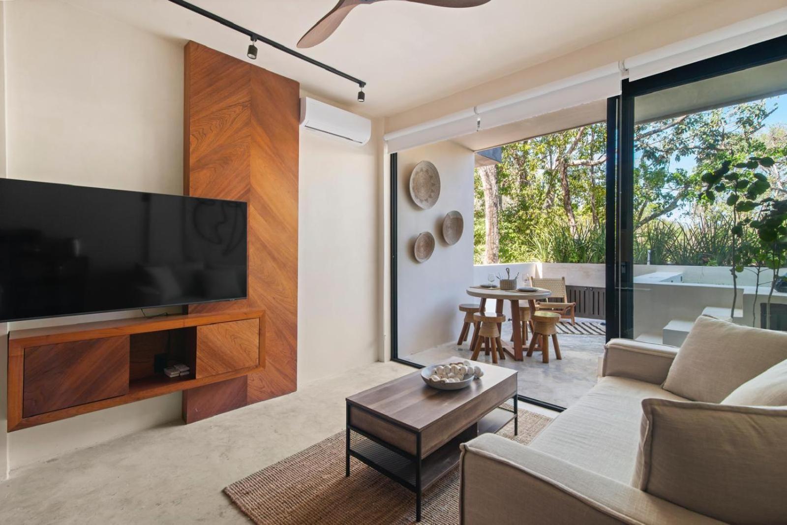 Superior One-Bedroom Apartment Balcony