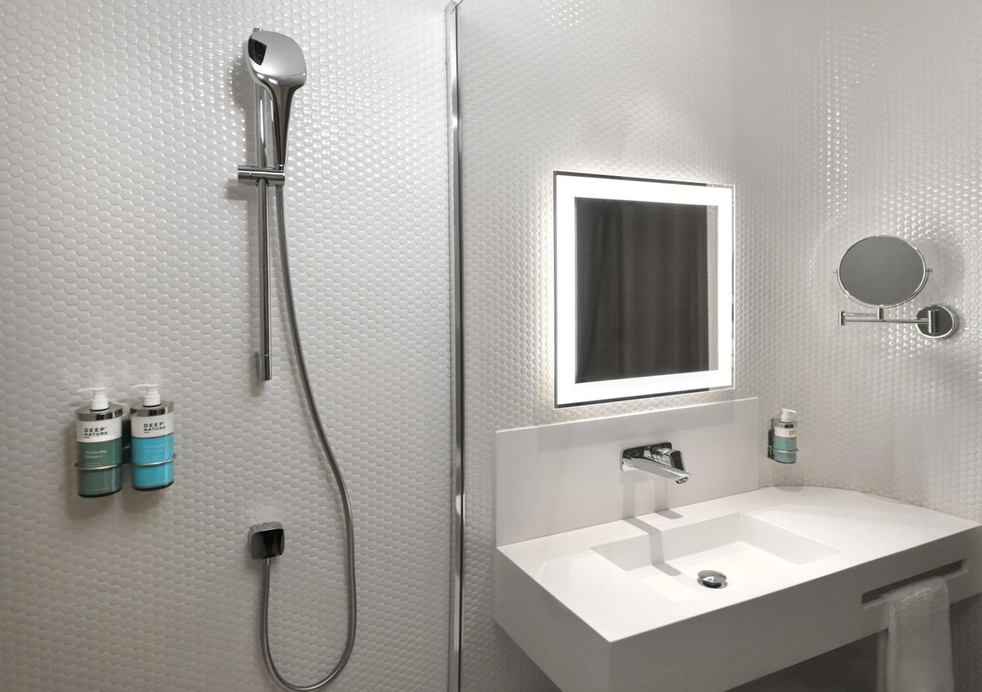 Executive Twin Room with Bay View