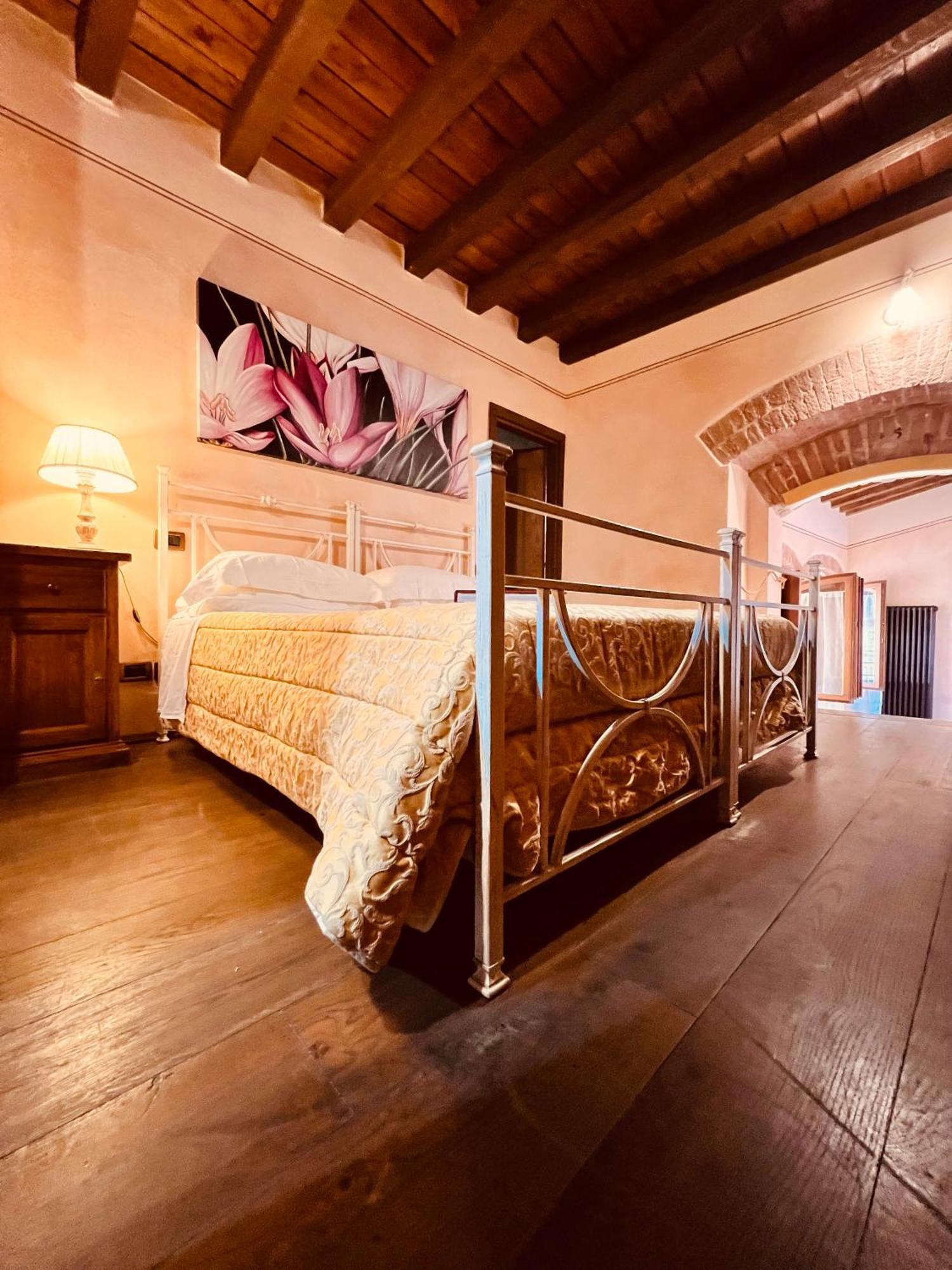 Two-Bedroom Deluxe Apartment