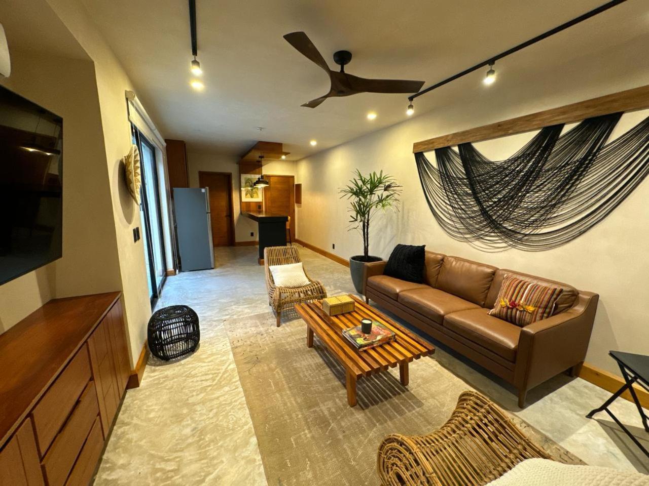 Deluxe One-Bedroom Apartment Garden View