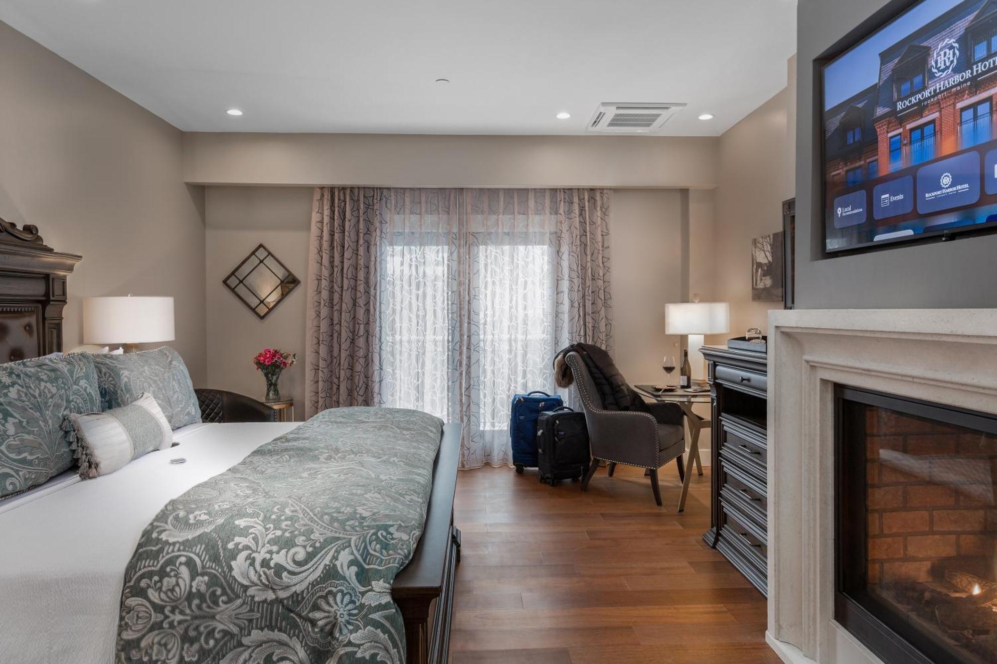 Suite with City View