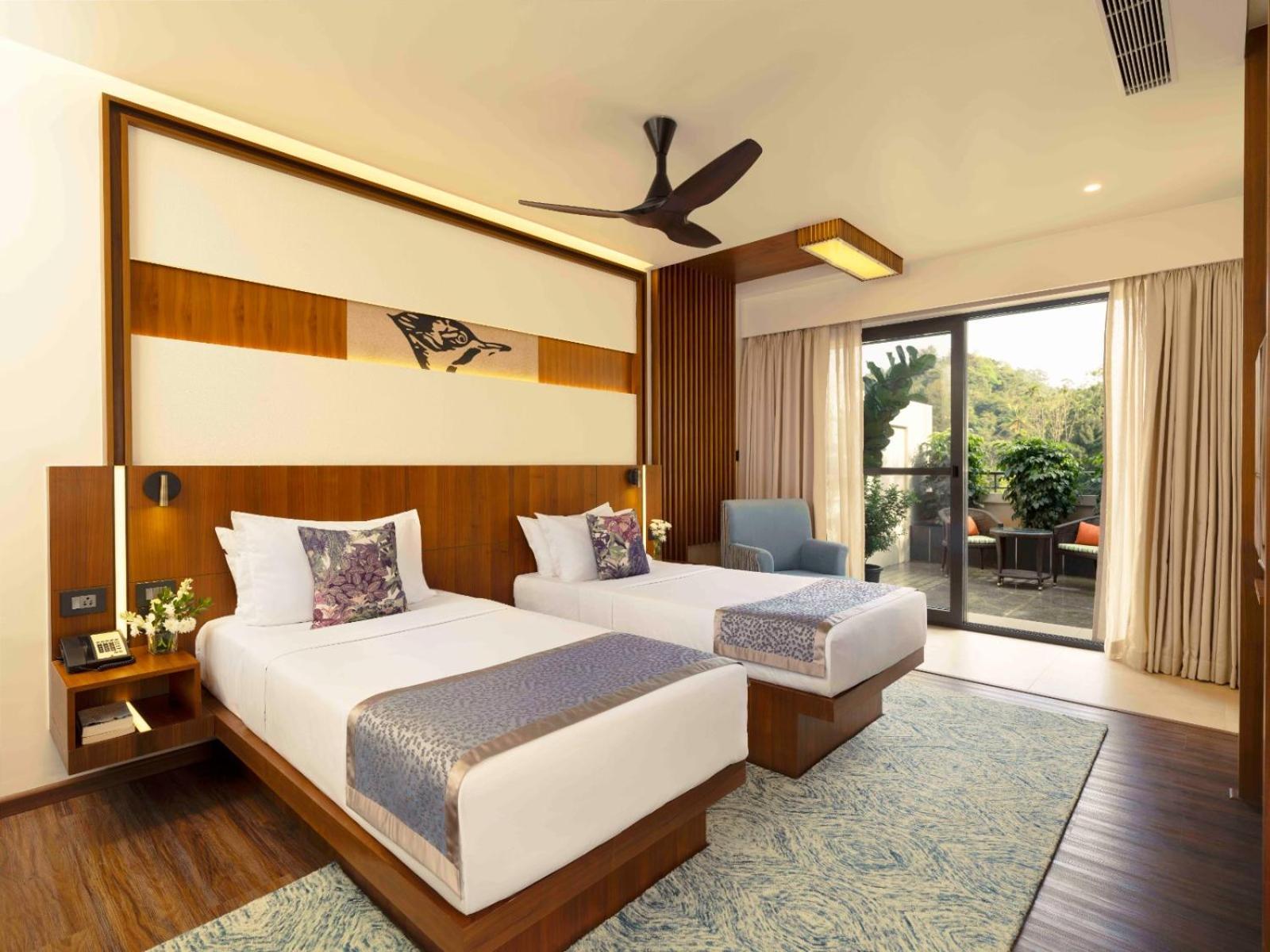 Premium Room with Balcony Twin Bed