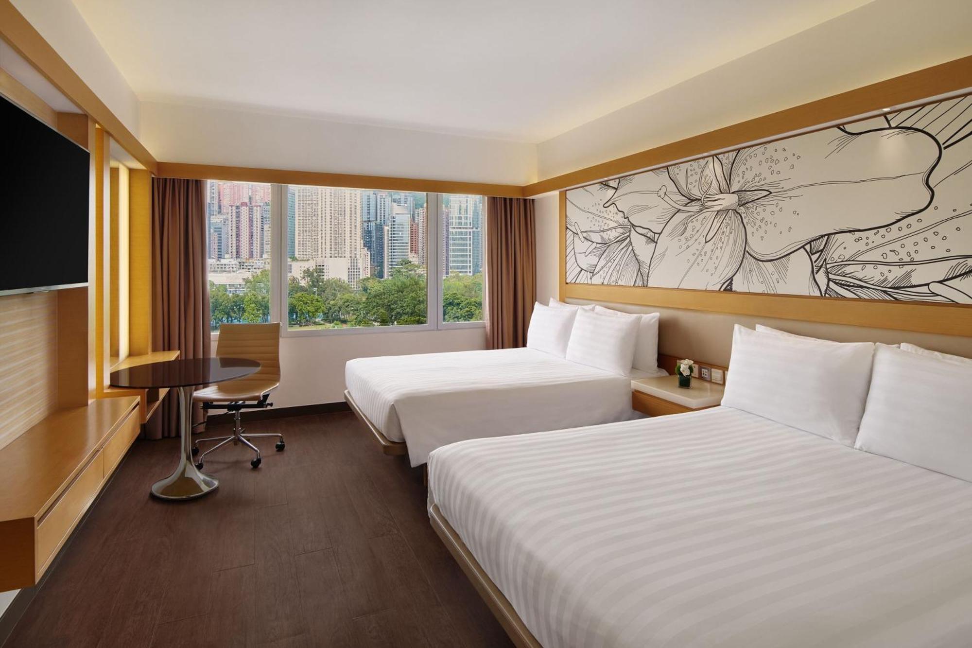 Family Queen Room Two Queen Beds Panoramic View