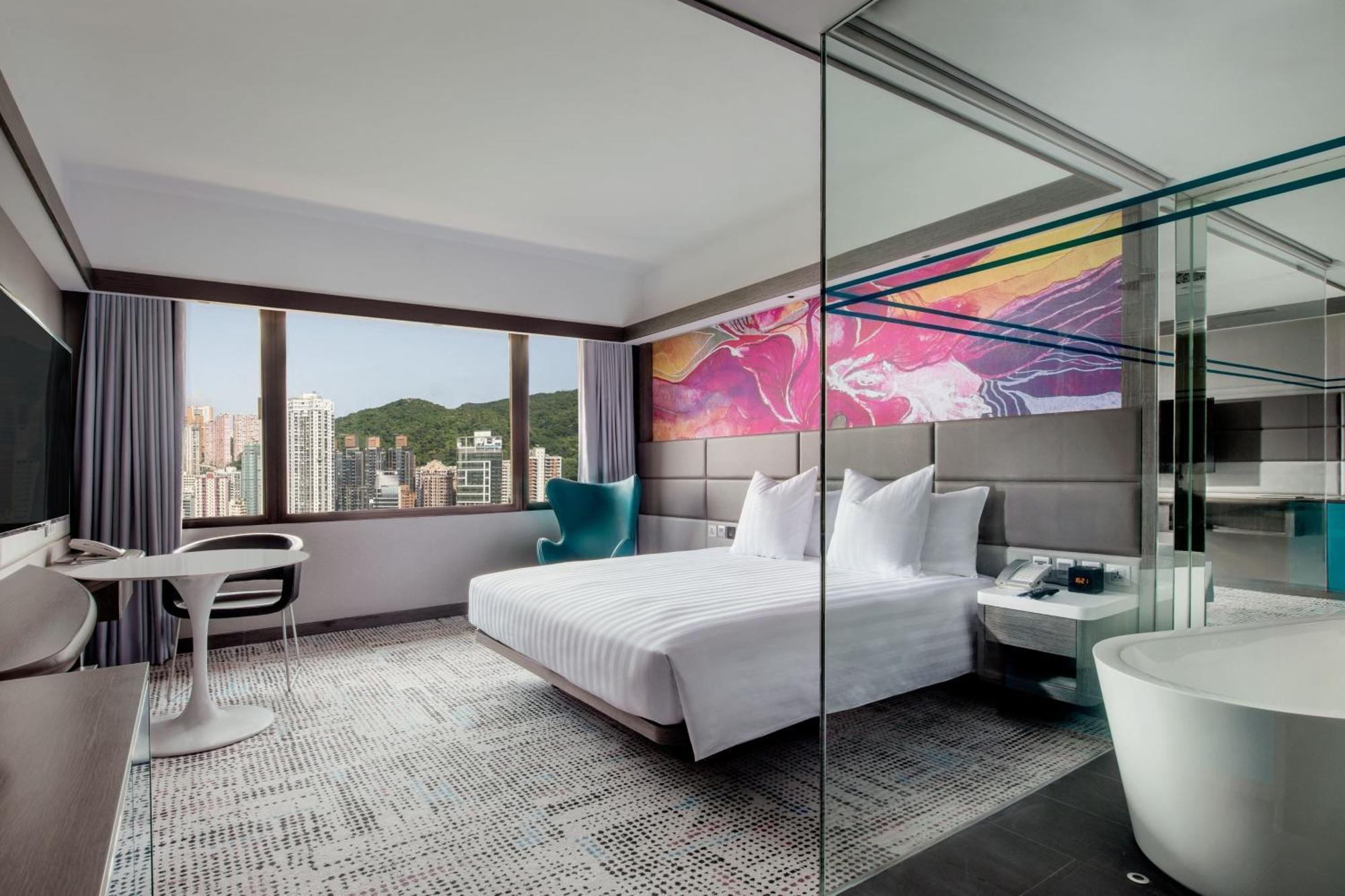 Executive King Room Lounge Access Panoramic View