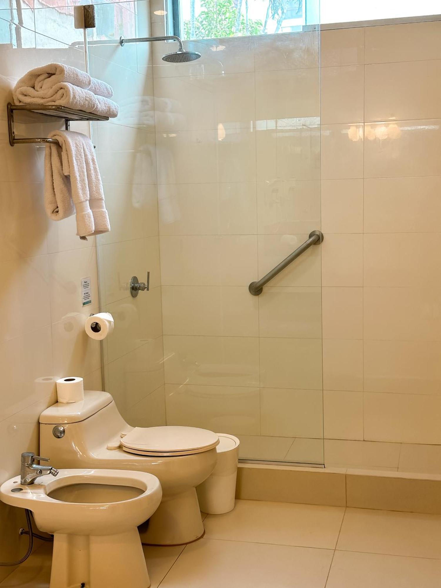 Superior King Suite
