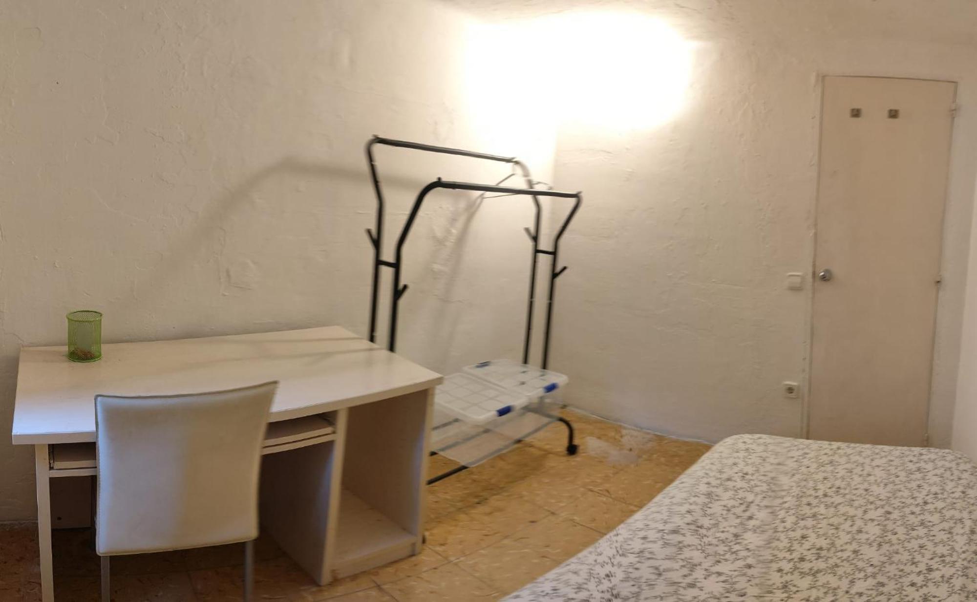 Budget Single Room