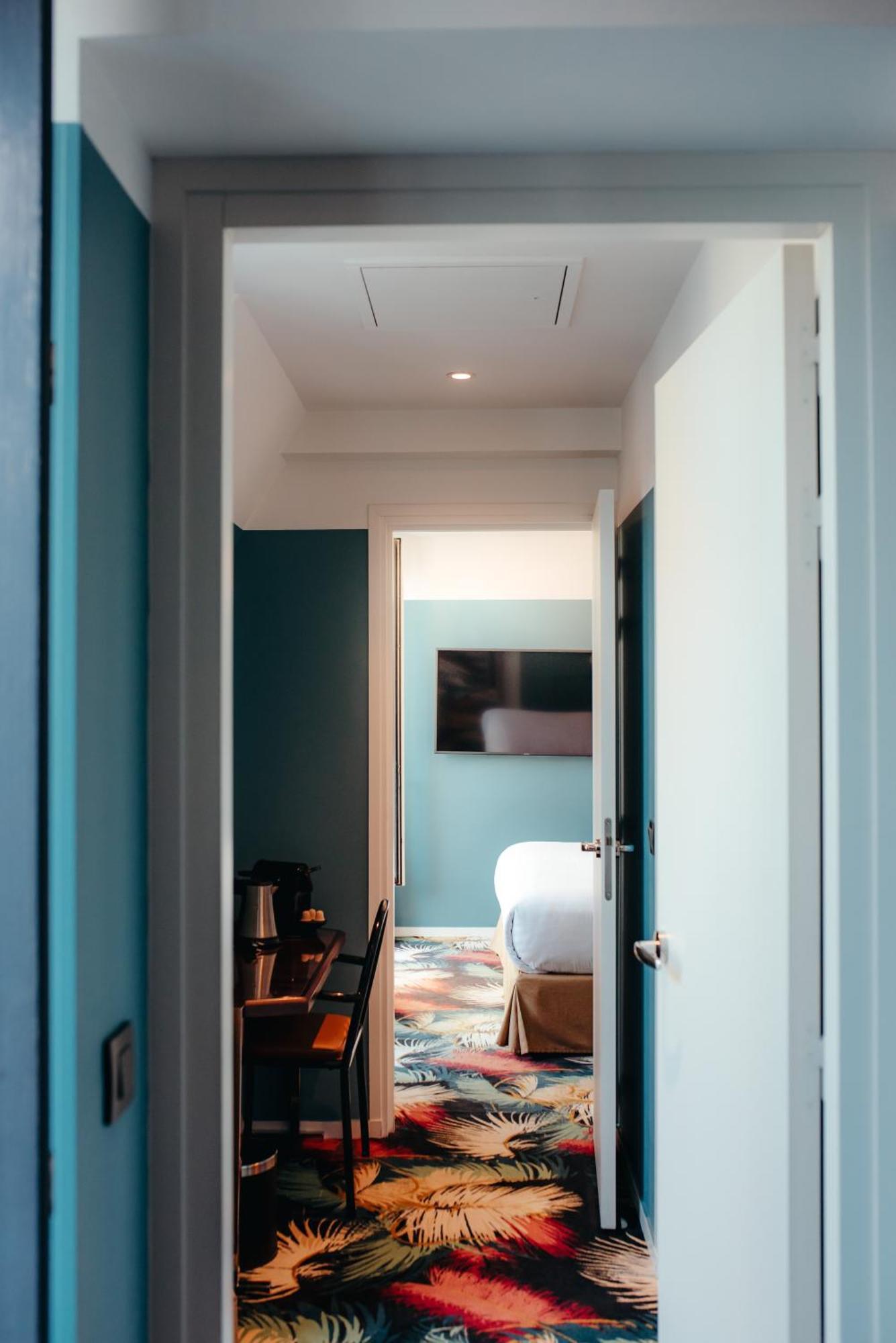 Suite Terrace pool access