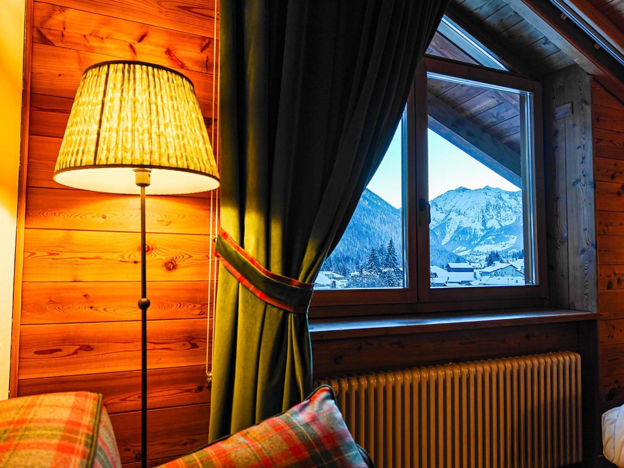 Luxury Triple Room