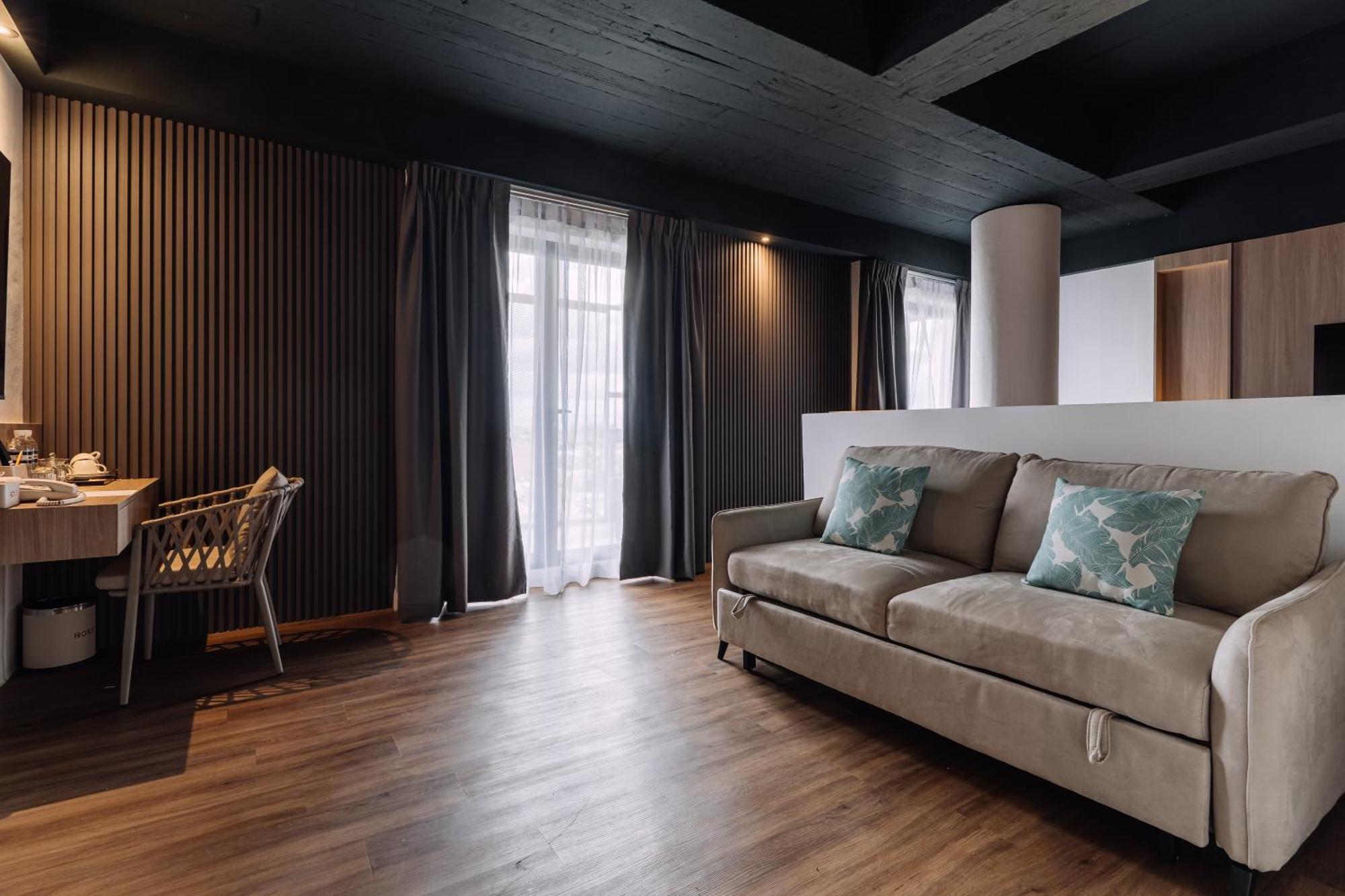 Suite with Balcony