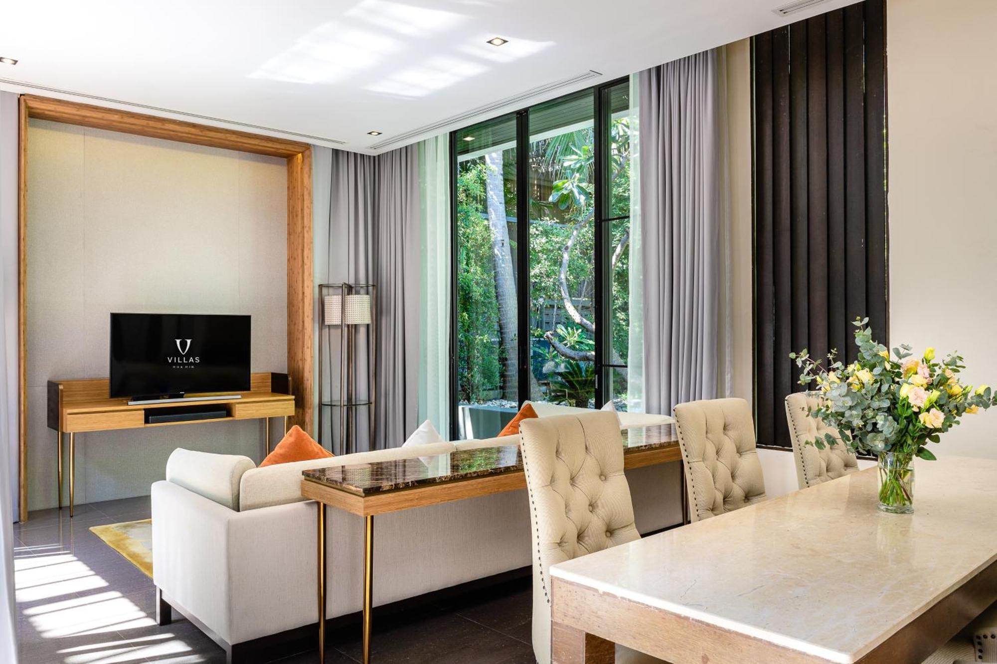 Three-Bedroom Pool Villa 24-hour butler service