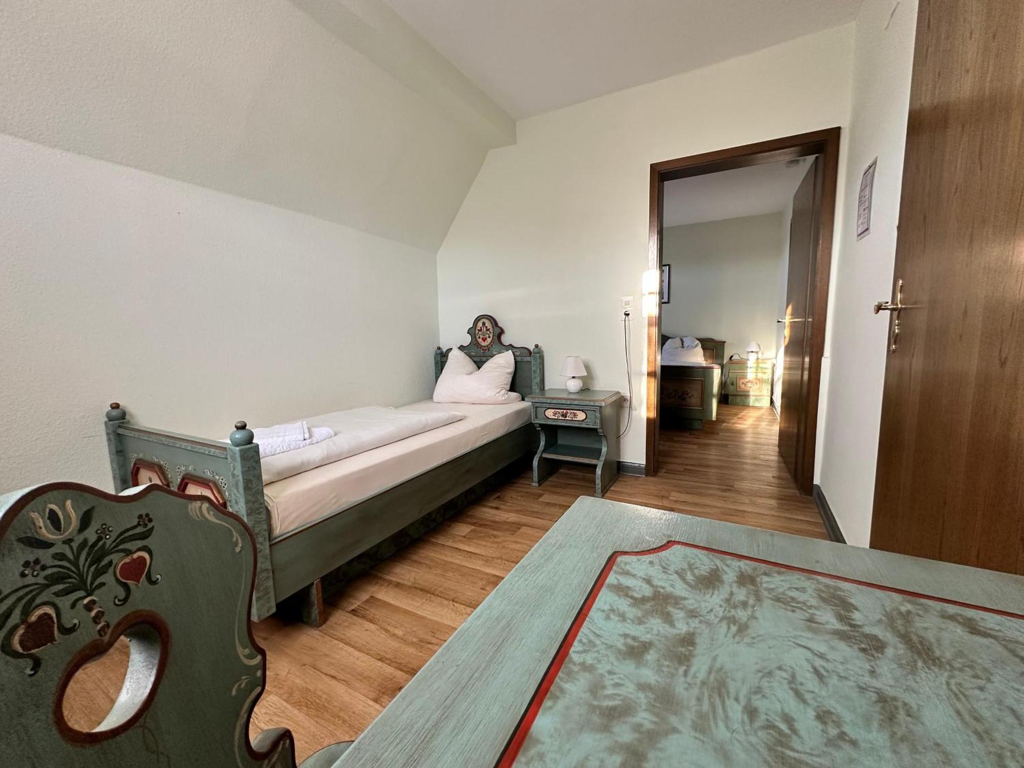 Dreibettzimmer