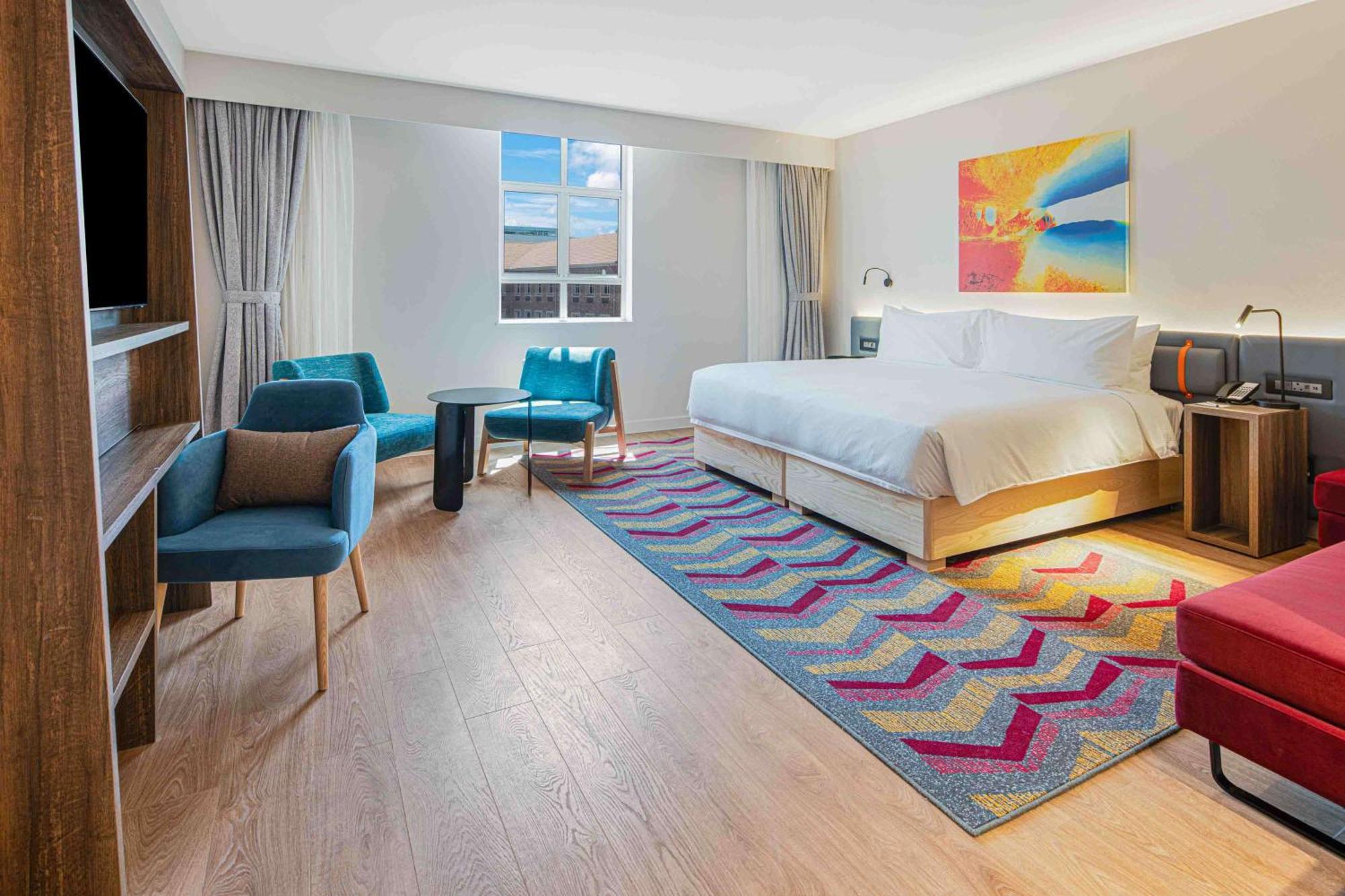 Superior King Room with Sofa Bed