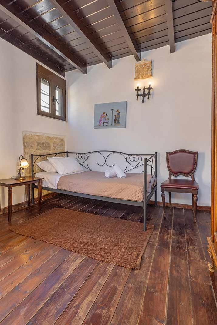 Luxury Triple Room
