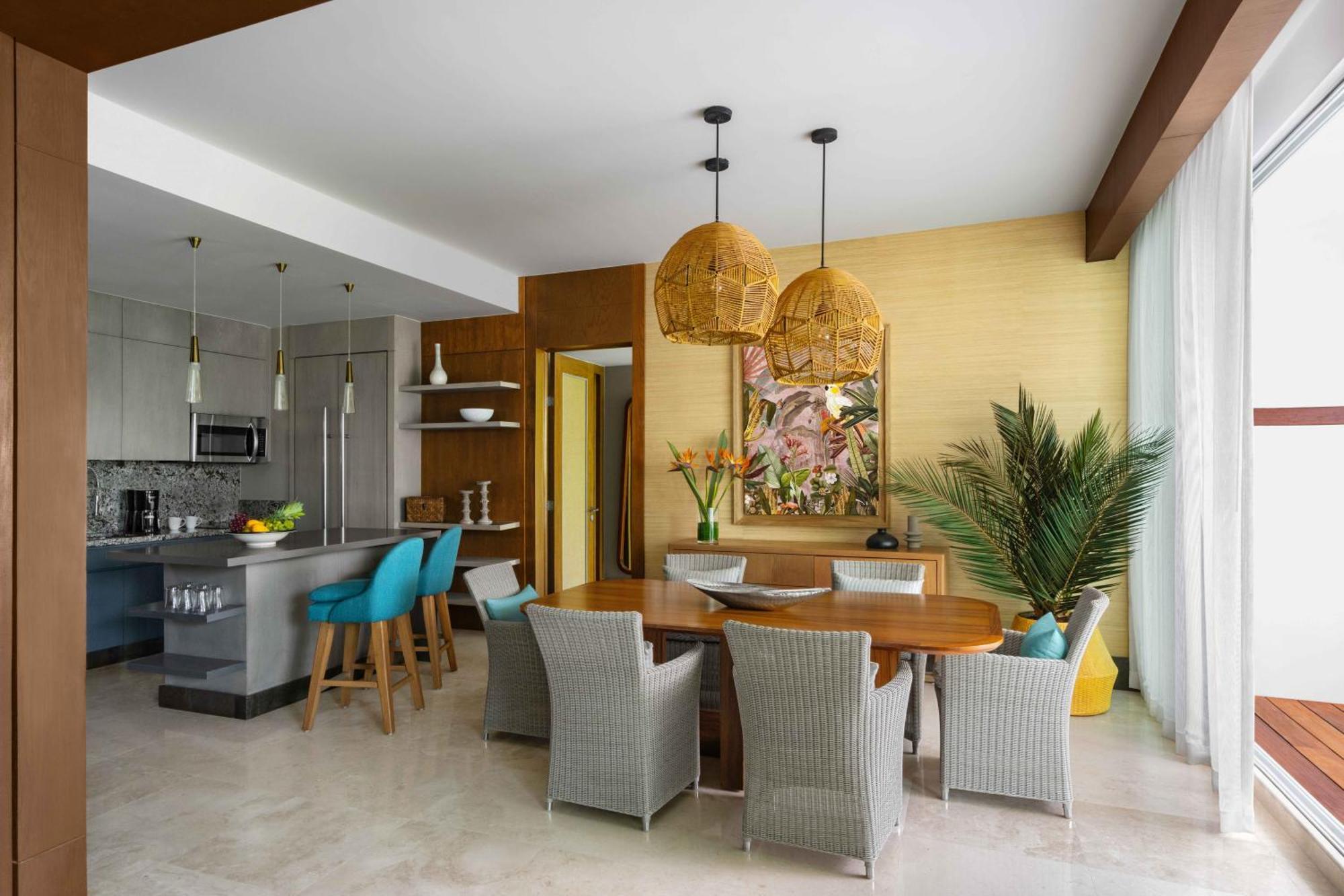 One Bedroom Suite + Jungala Aqua Experience