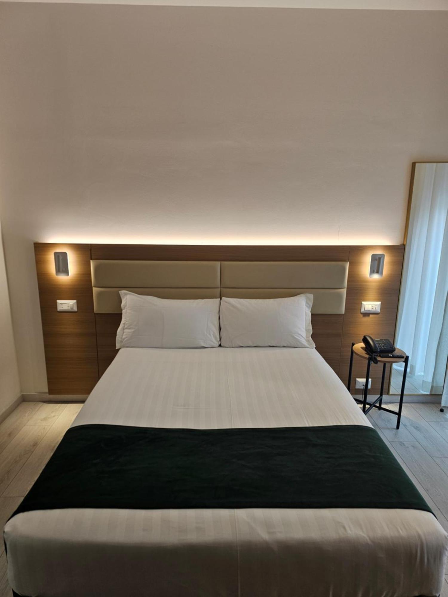 Habitación Doble Pequeña