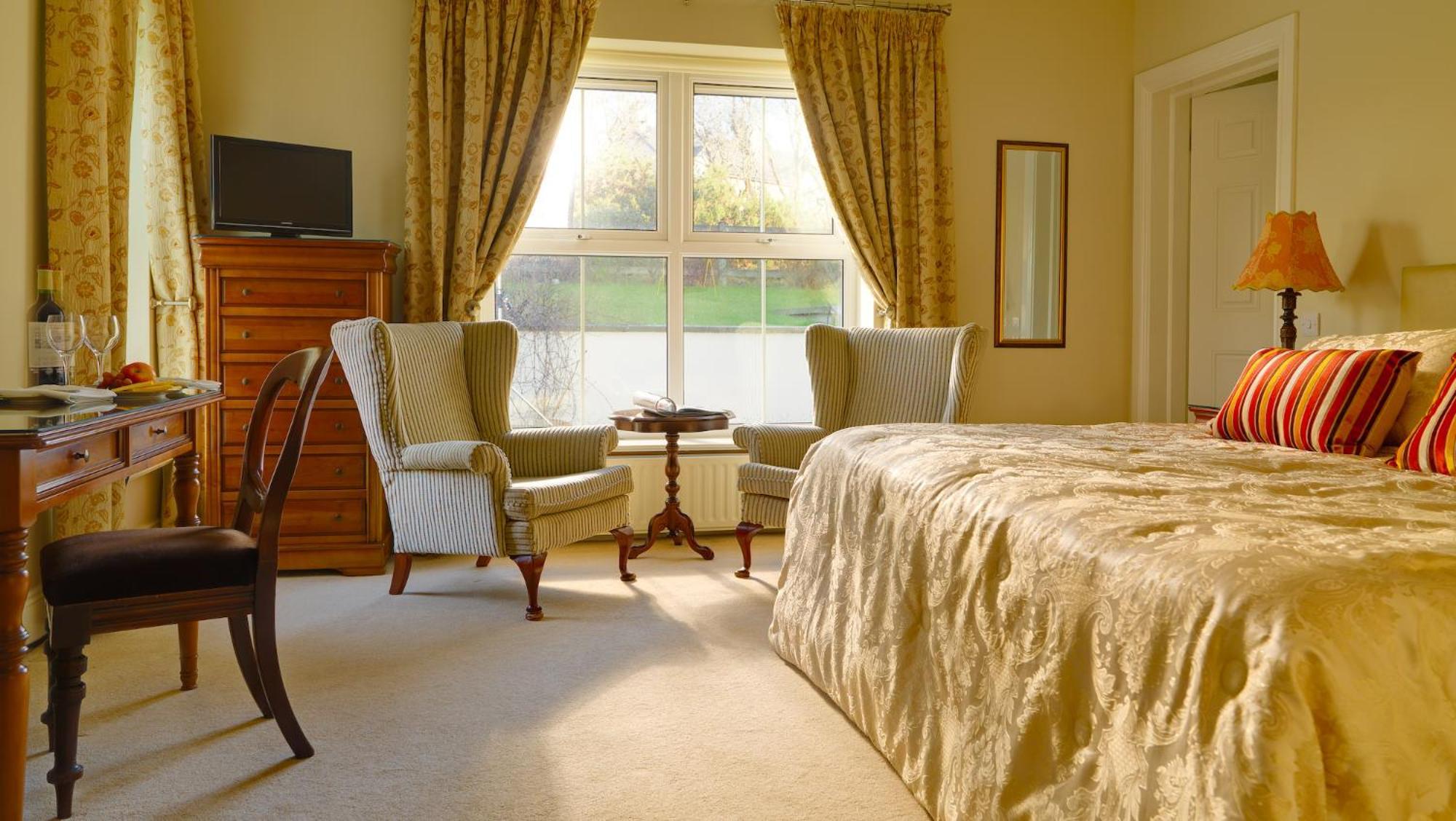Standard King Room