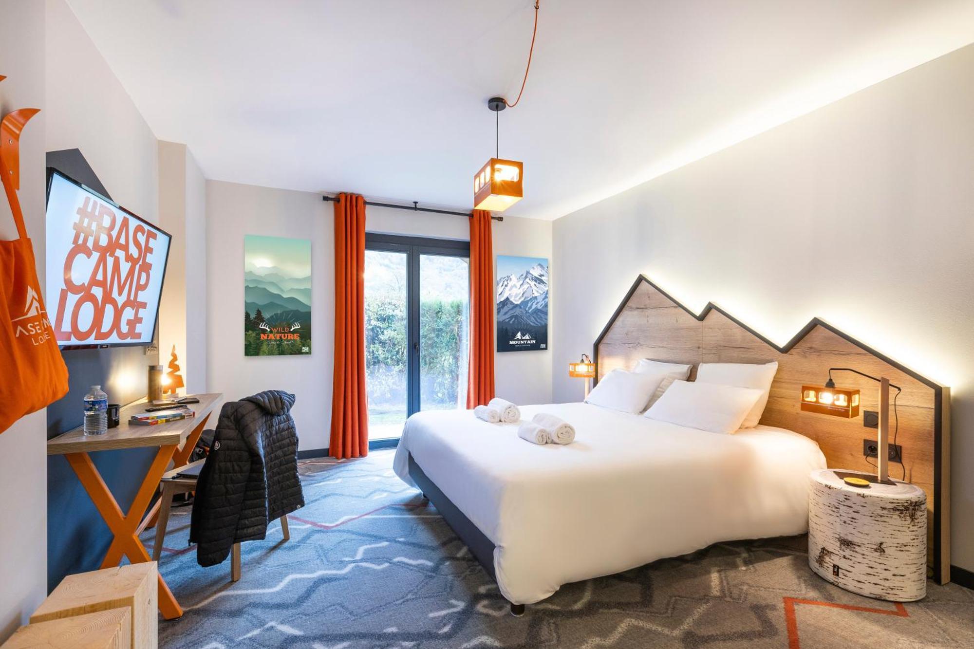 Deluxe Double or Twin Room with Garden View