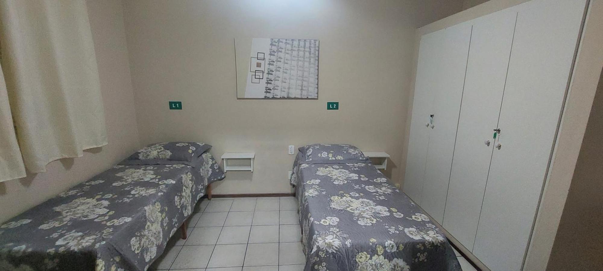 Quarto Duplo
