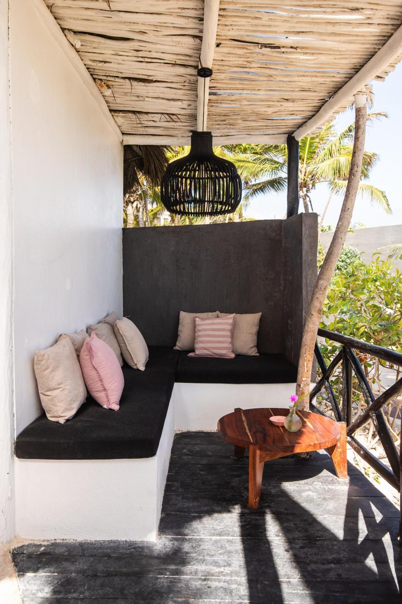 OCEANVIEW SUITE TERRACE