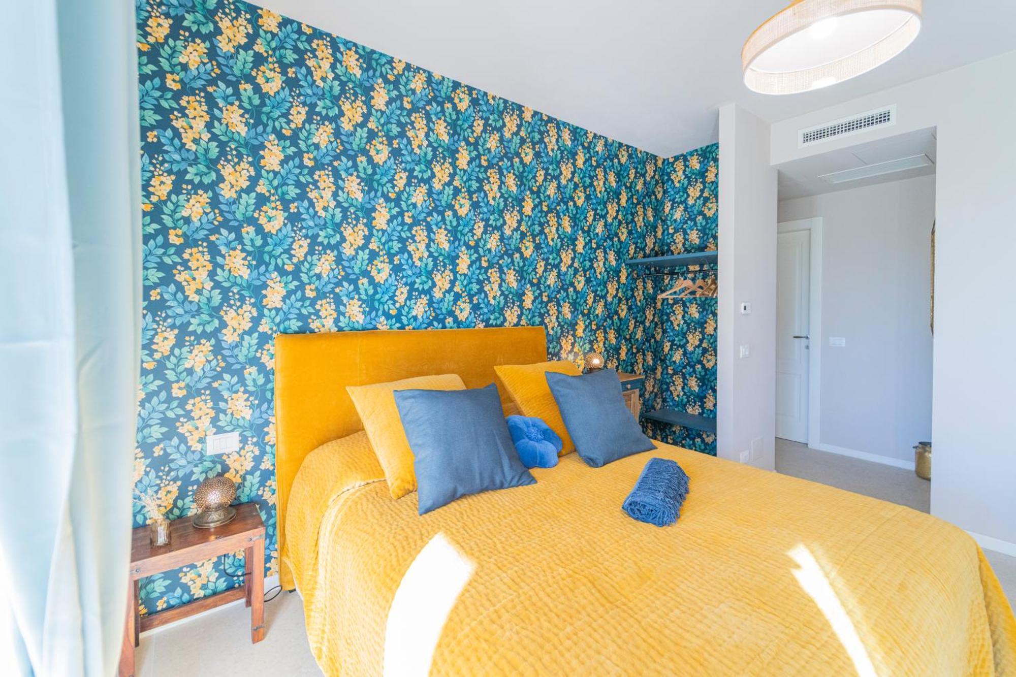 Double or Twin Room with Sea View