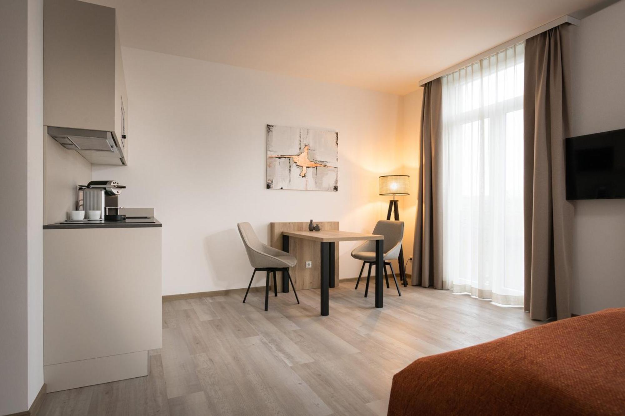 Großes Zweibettzimmer